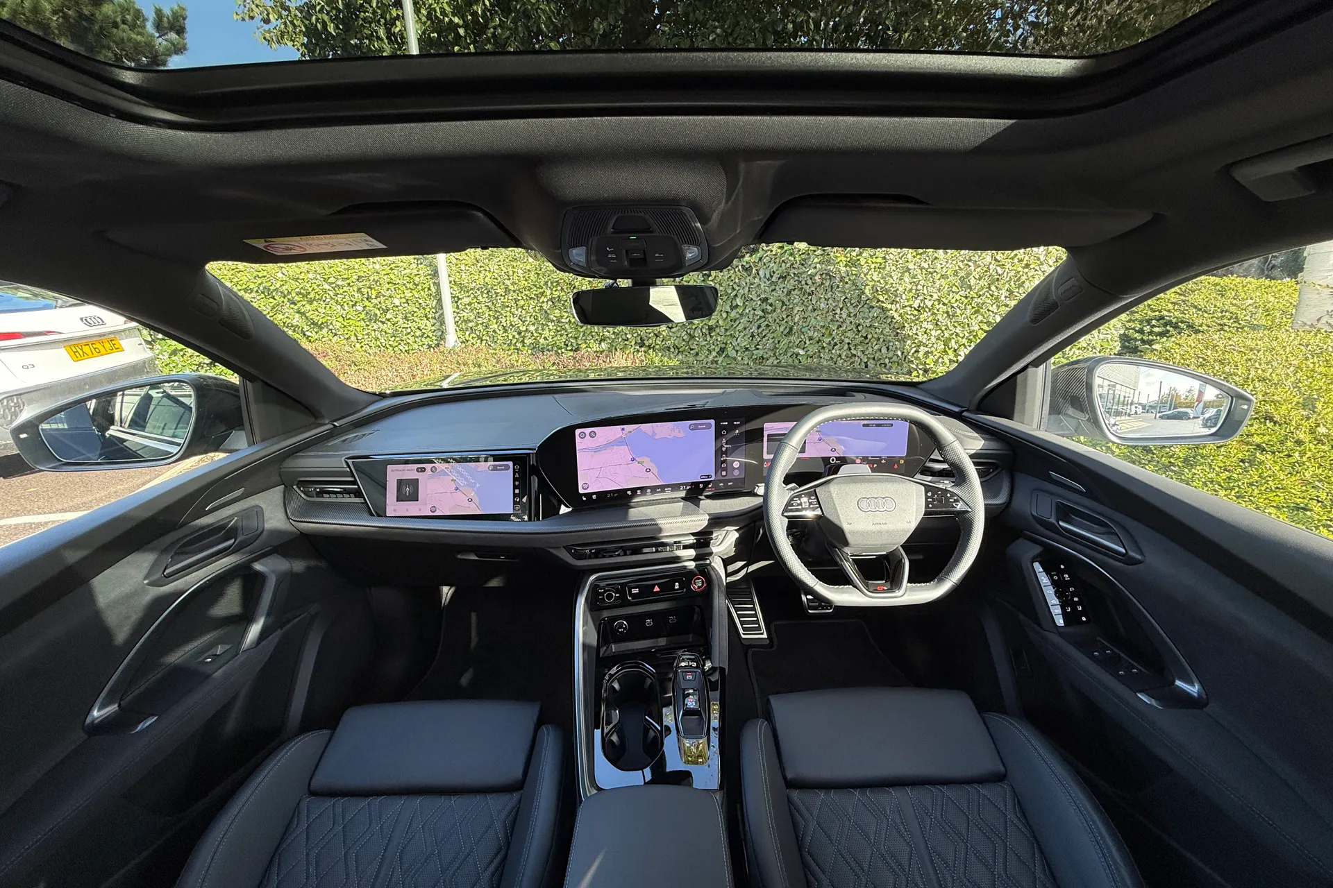 Audi Q5 thumbnail image number 3