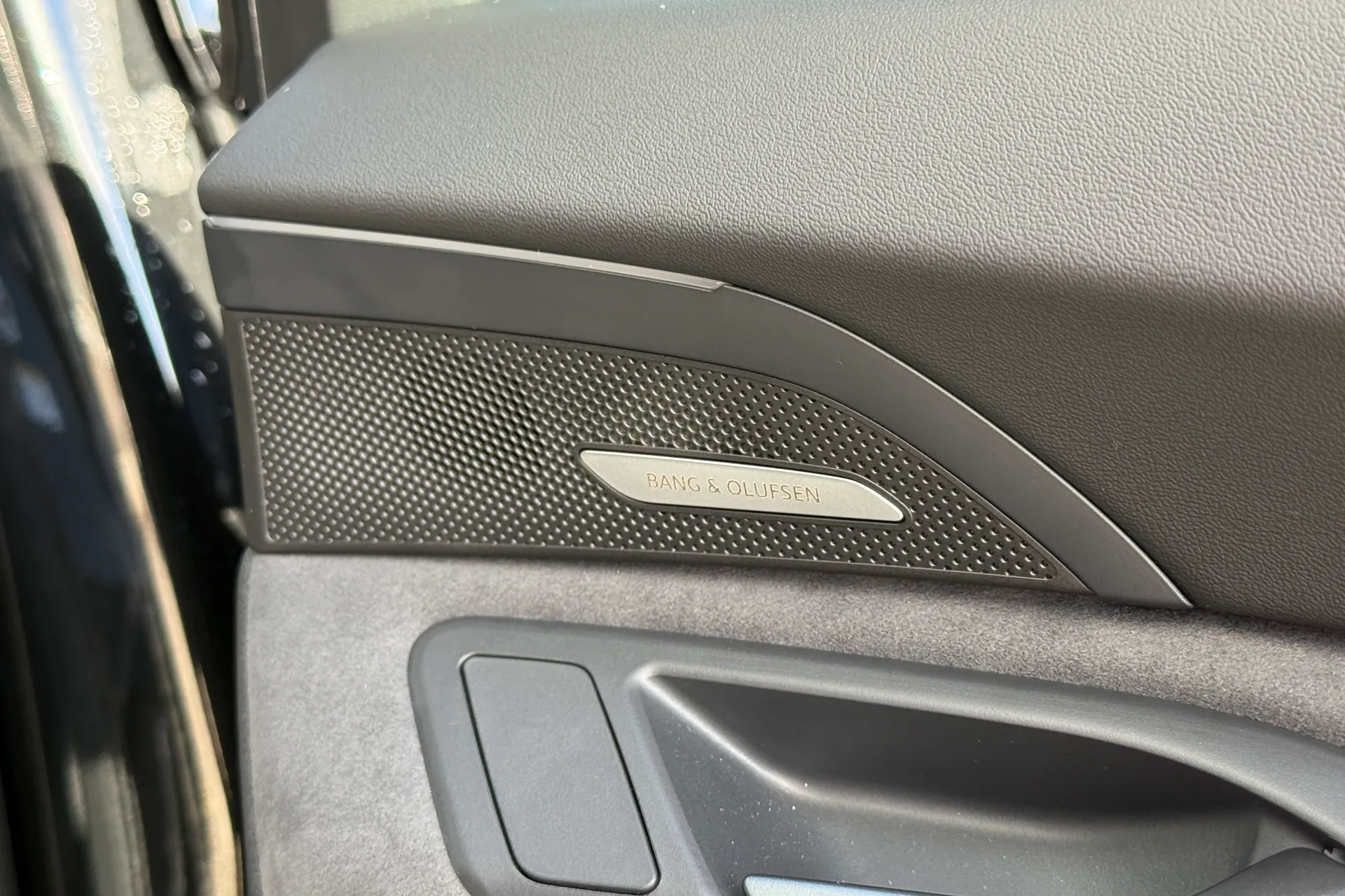 Audi Q5 thumbnail image number 48