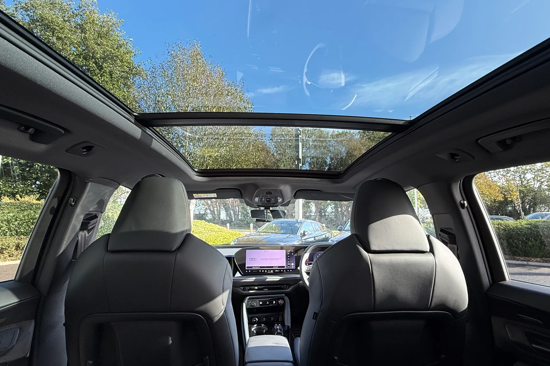Audi Q5 thumbnail image number 43