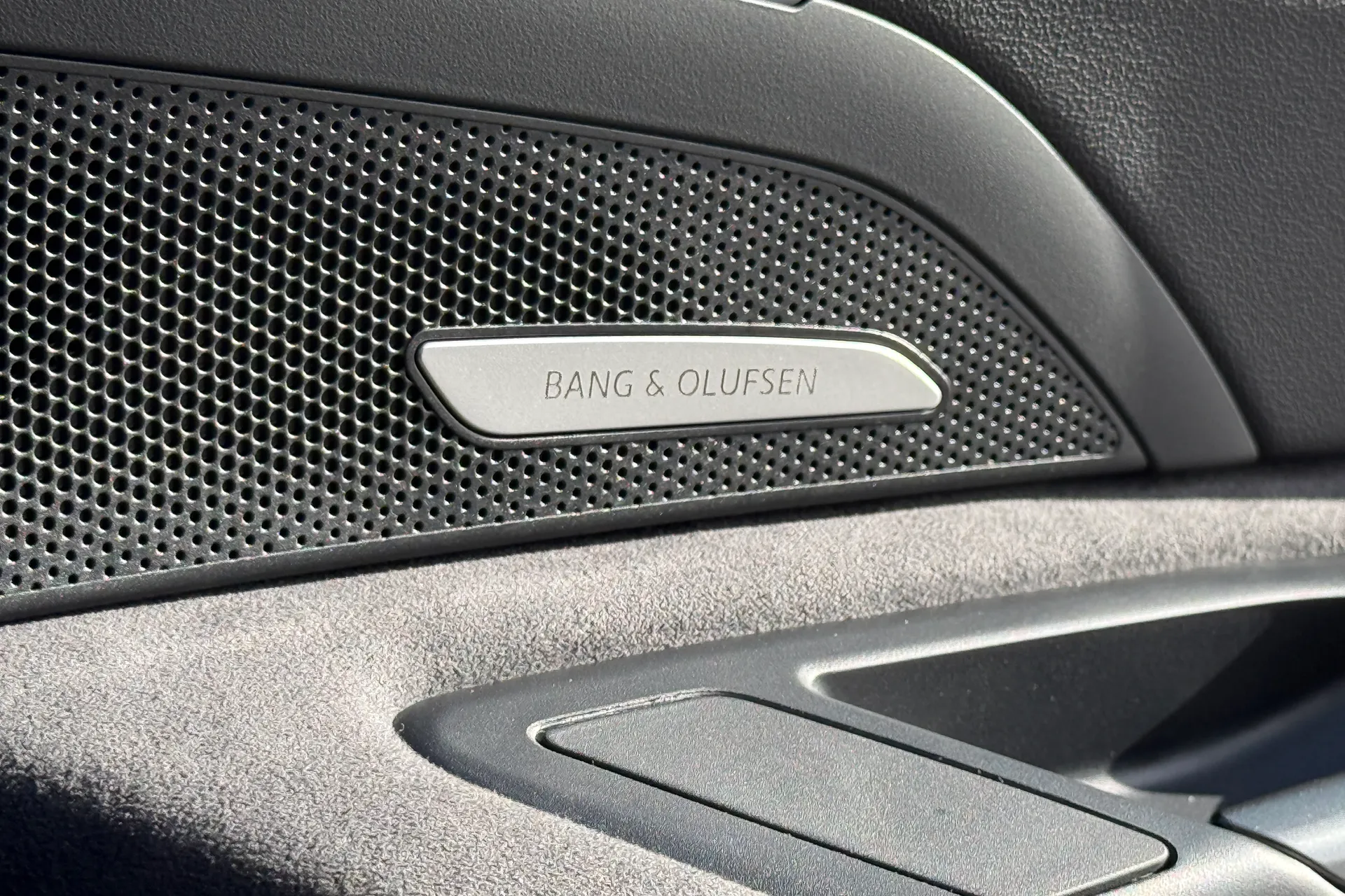 Audi Q5 thumbnail image number 35