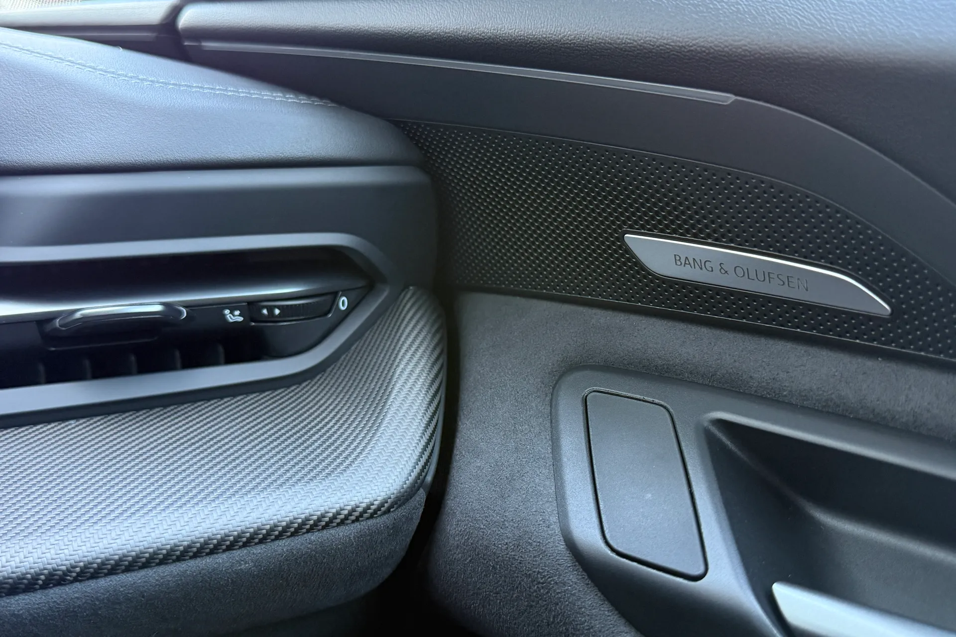 Audi Q5 thumbnail image number 69