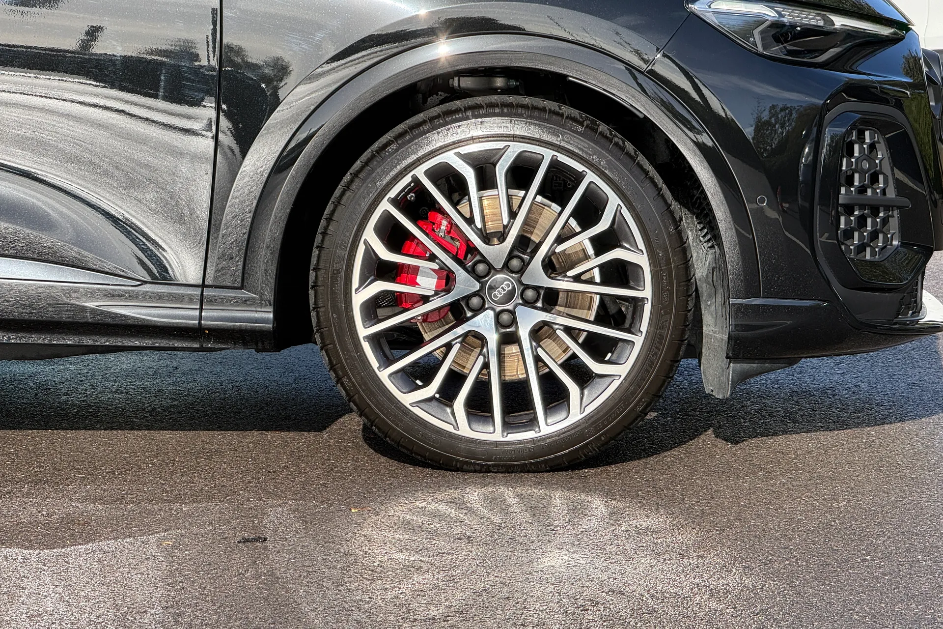 Audi Q5 thumbnail image number 14