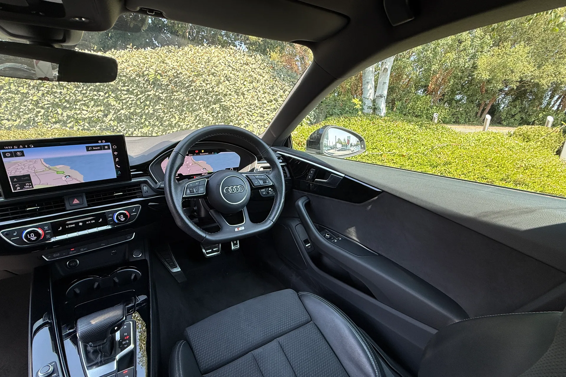 Audi A5 thumbnail image number 43