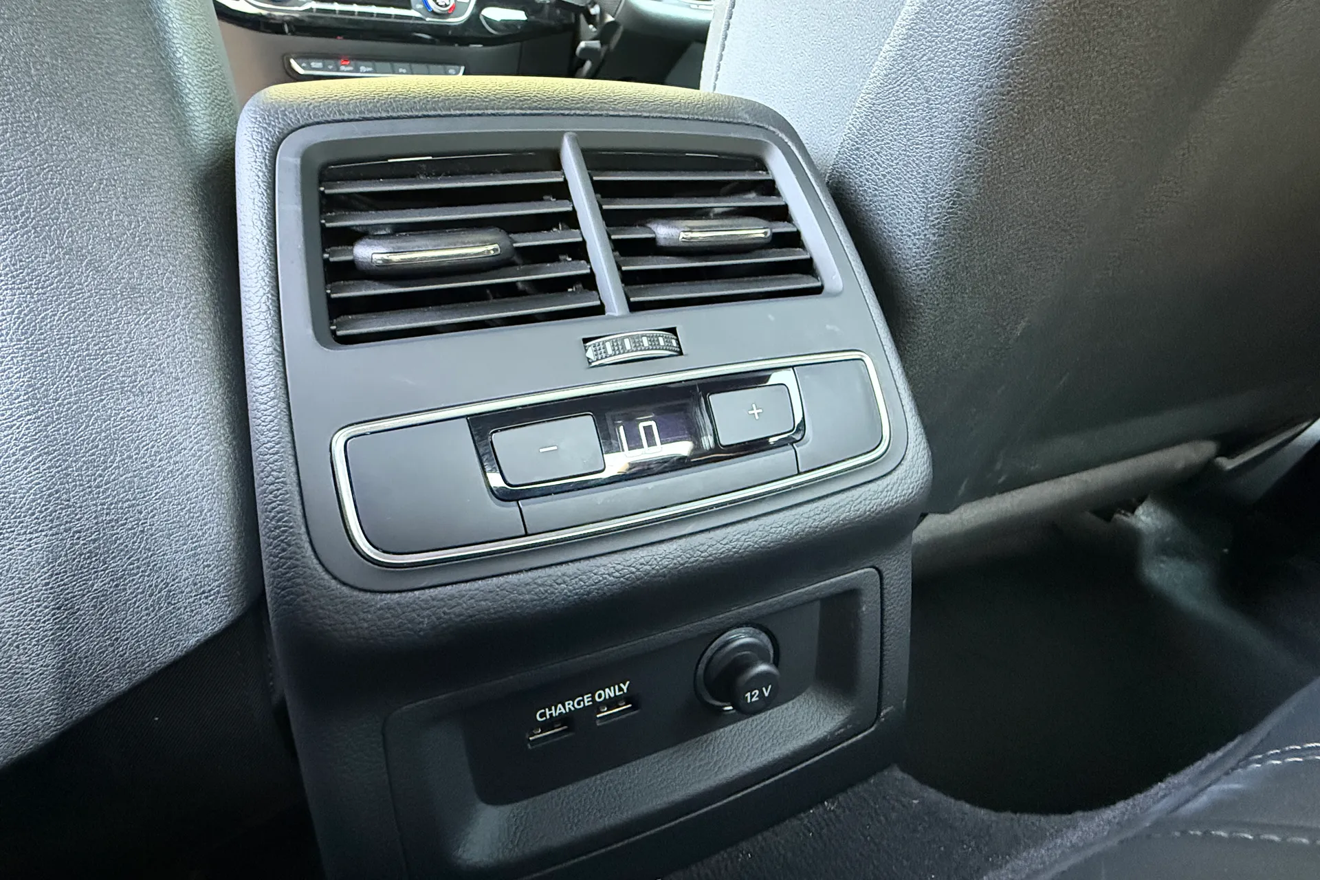 Audi A5 thumbnail image number 27