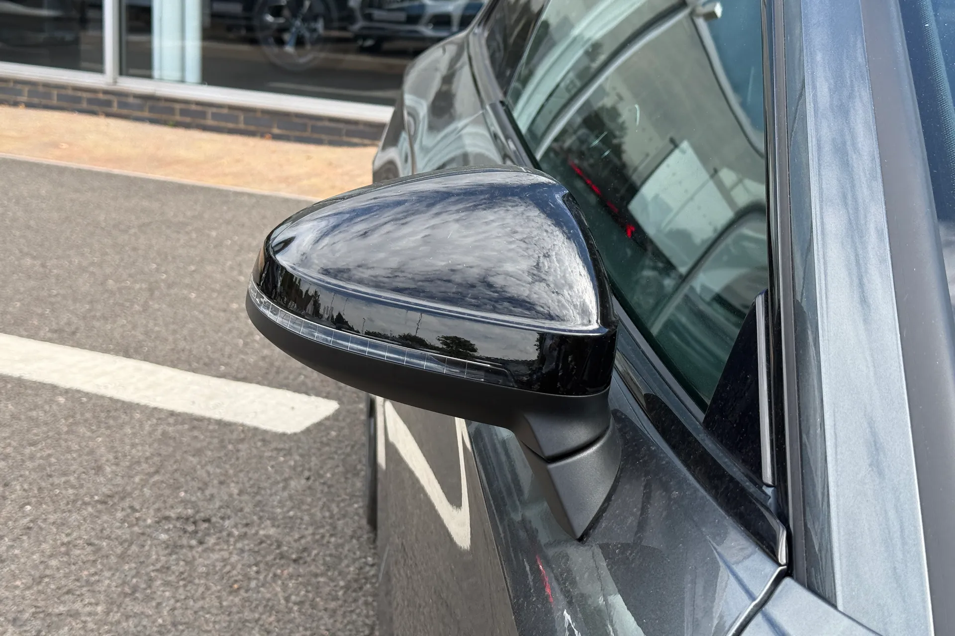 Audi A5 thumbnail image number 14