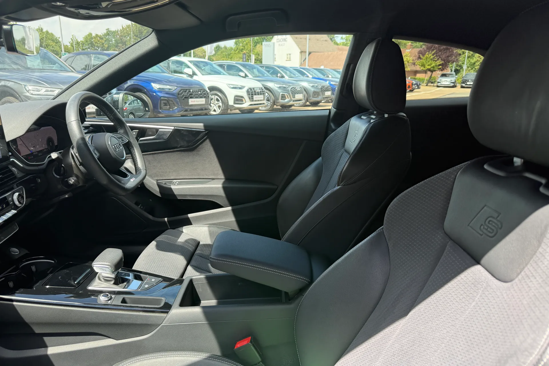 Audi A5 thumbnail image number 45