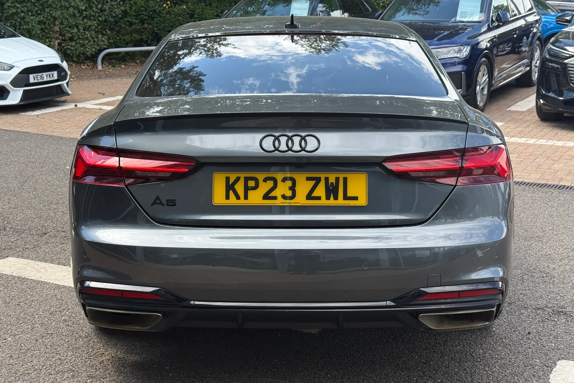 Audi A5 thumbnail image number 40