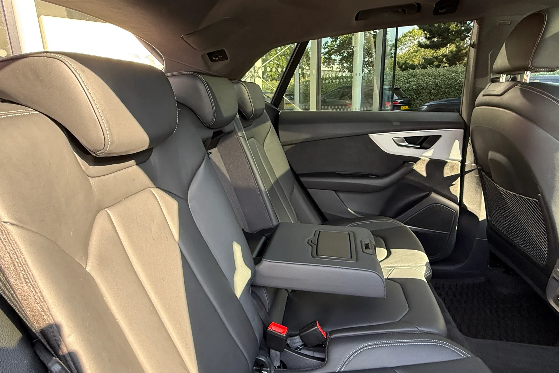 Audi Q8 thumbnail image number 53
