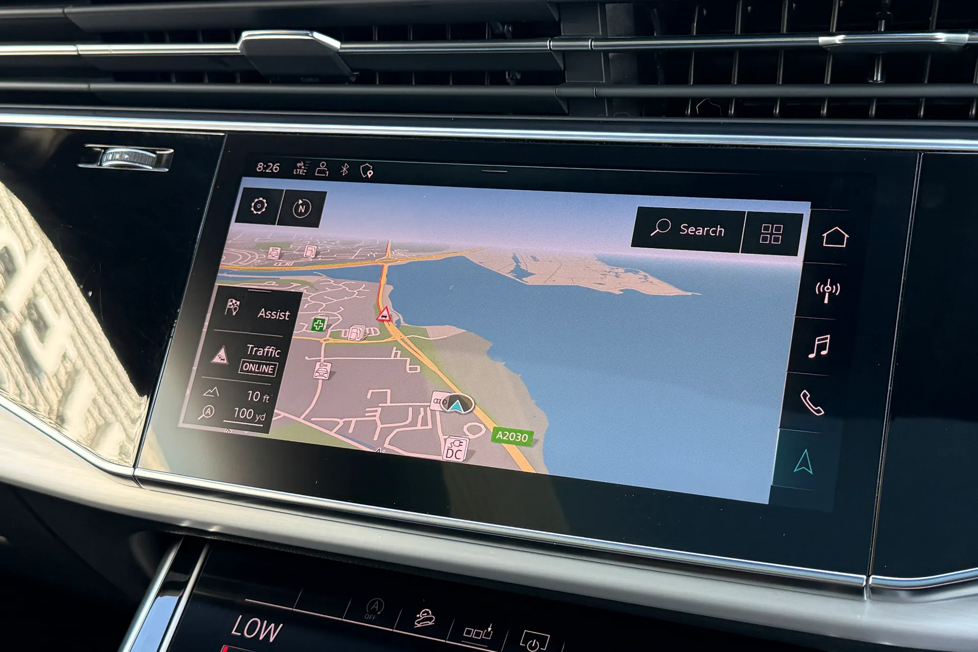 Audi Q8 thumbnail image number 26