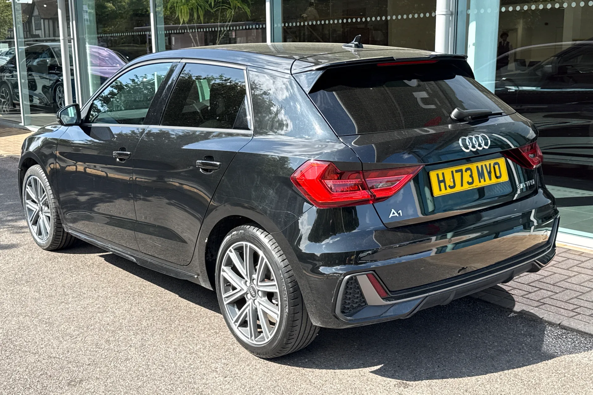 Audi A1 thumbnail image number 3