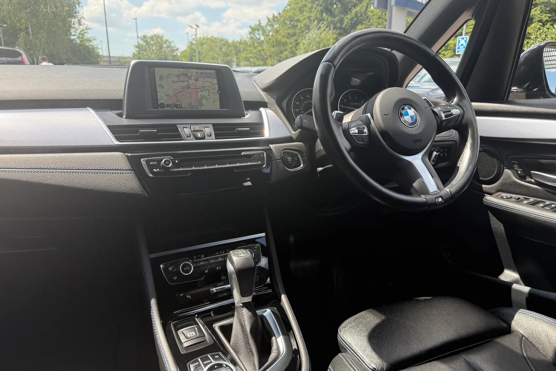 BMW 2 SERIES thumbnail image number 36