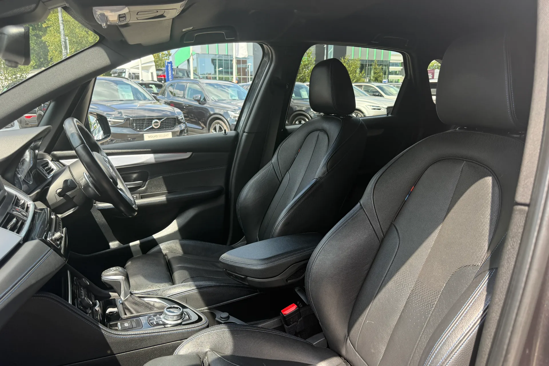 BMW 2 SERIES thumbnail image number 29