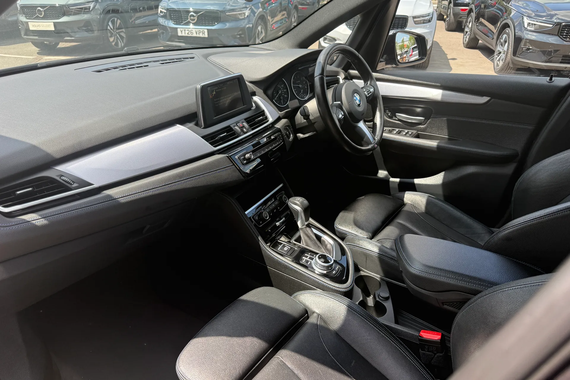 BMW 2 SERIES thumbnail image number 28