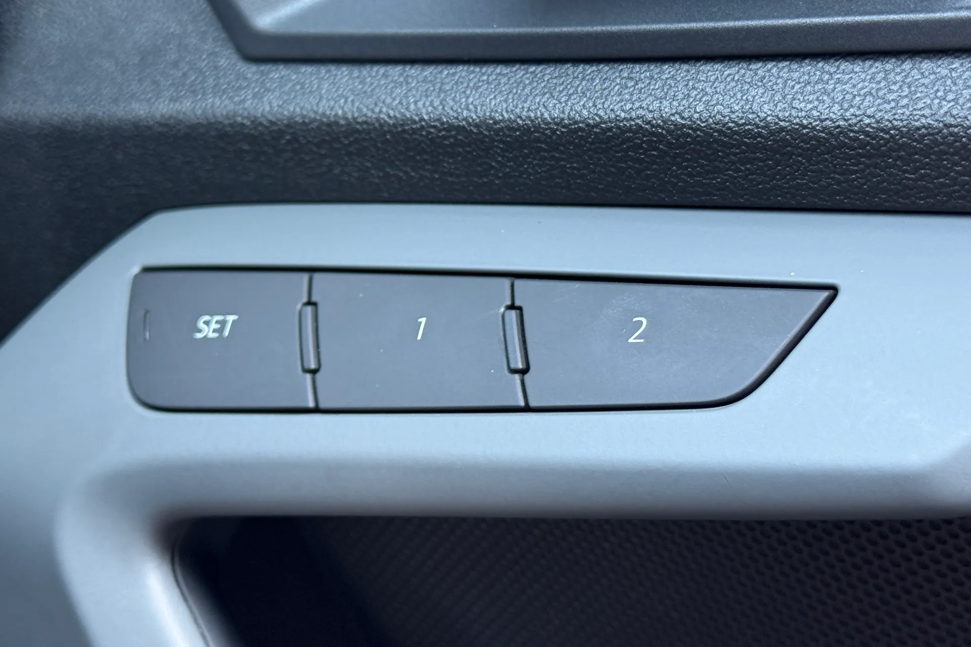 Audi A3 thumbnail image number 23