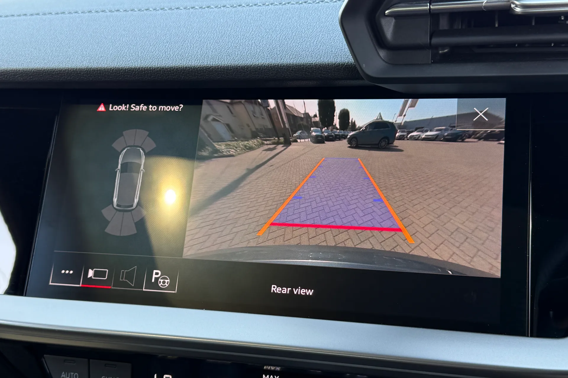 Audi A3 thumbnail image number 4