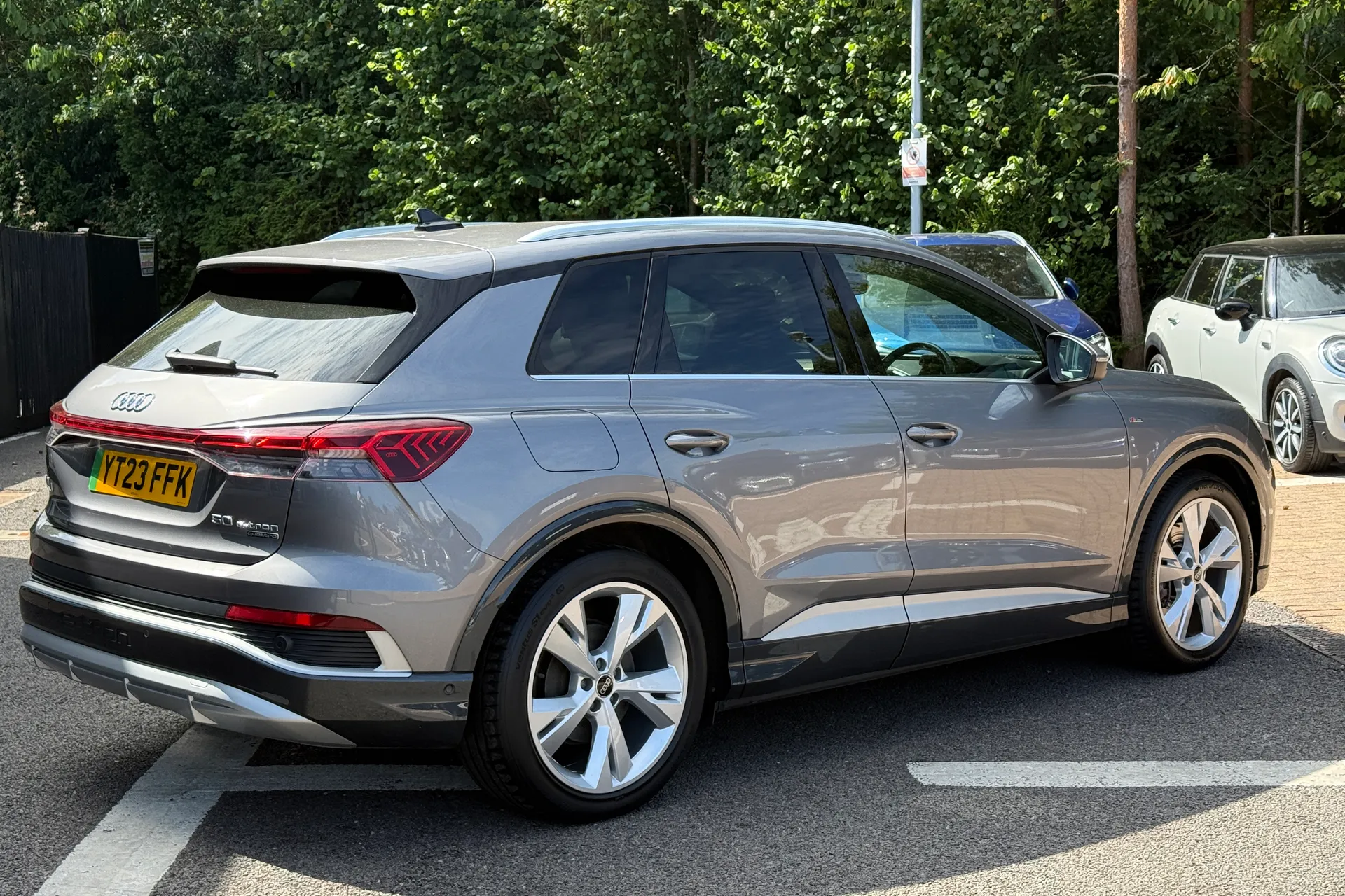 Audi Q4 thumbnail image number 33