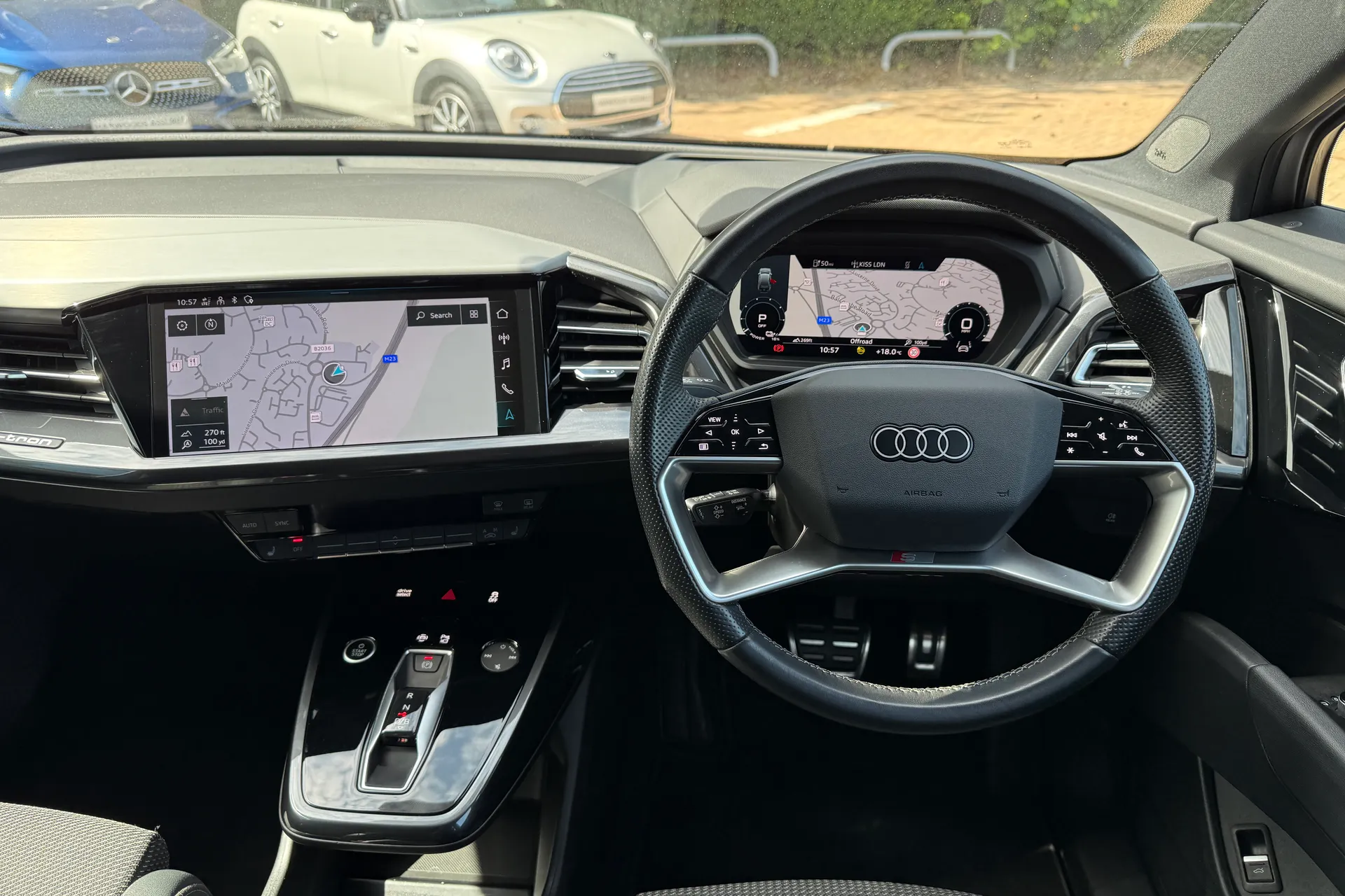 Audi Q4 thumbnail image number 6