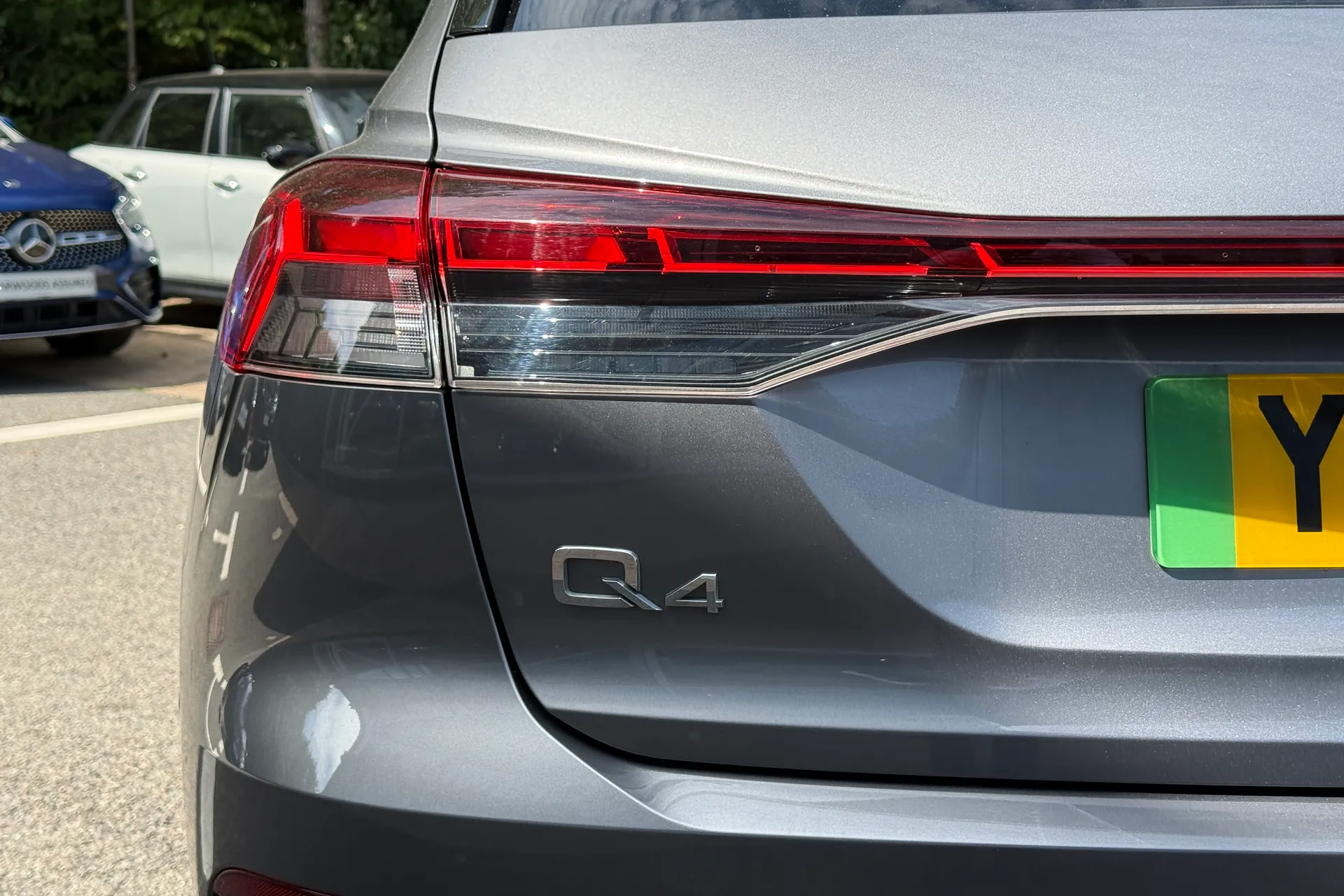 Audi Q4 thumbnail image number 38