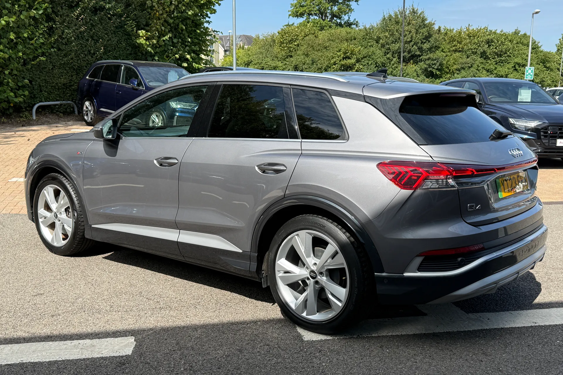 Audi Q4 thumbnail image number 40