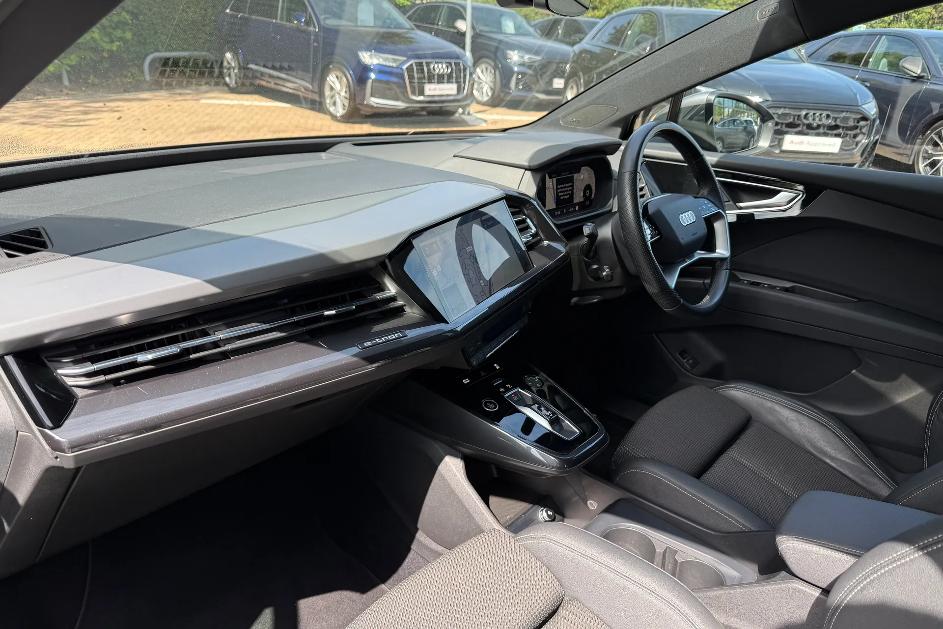Audi Q4 thumbnail image number 45