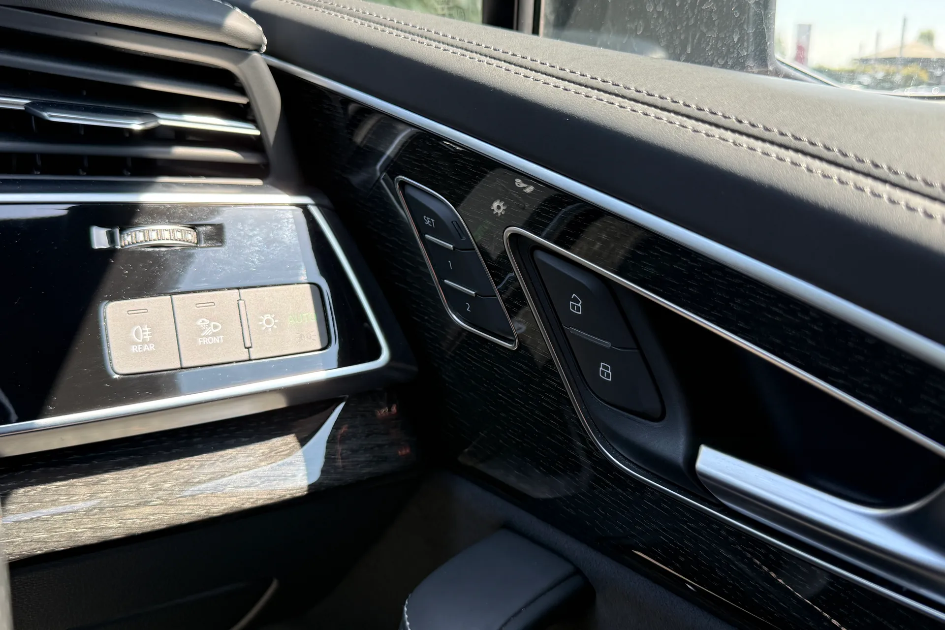 Audi Q7 thumbnail image number 68