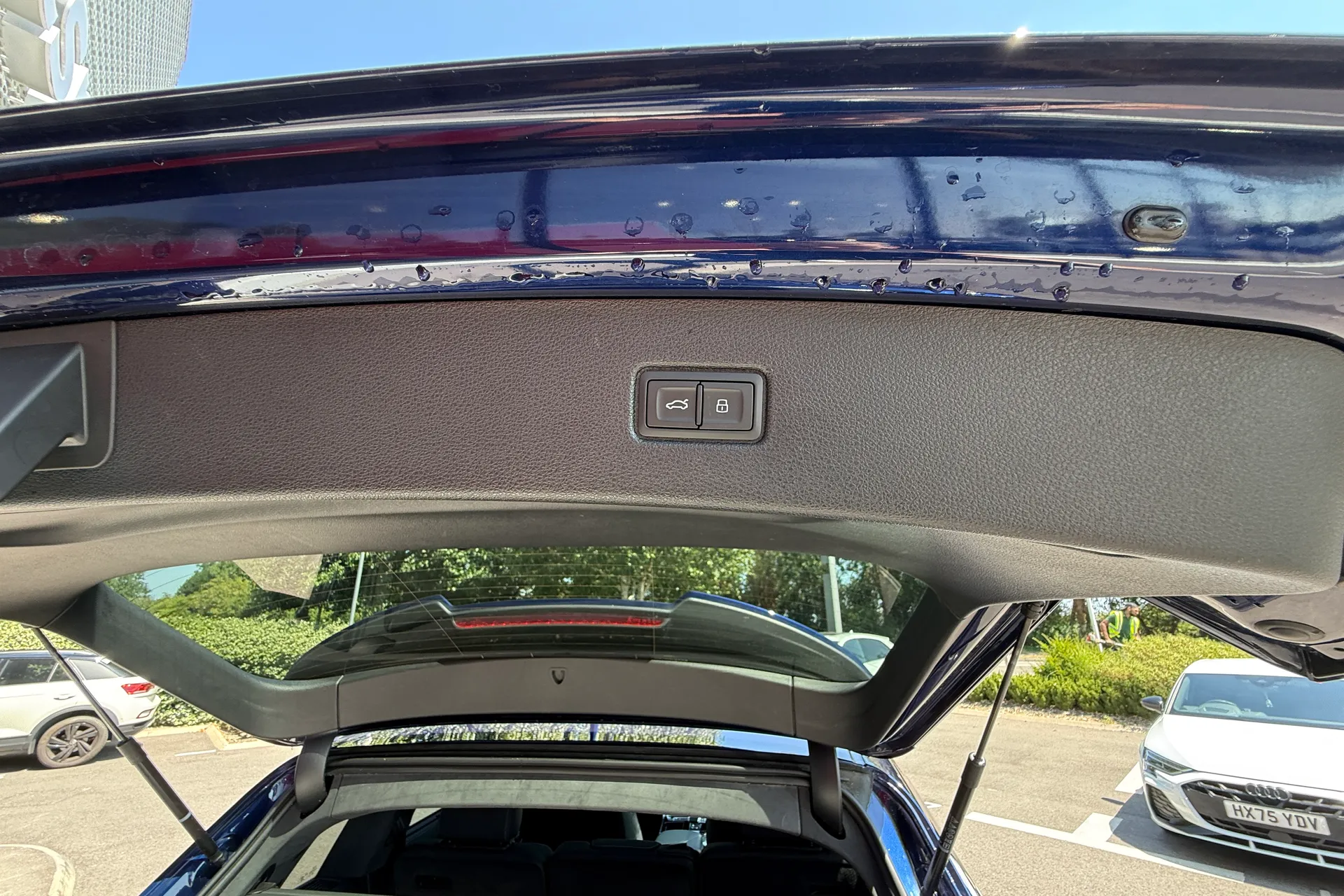 Audi Q7 thumbnail image number 58