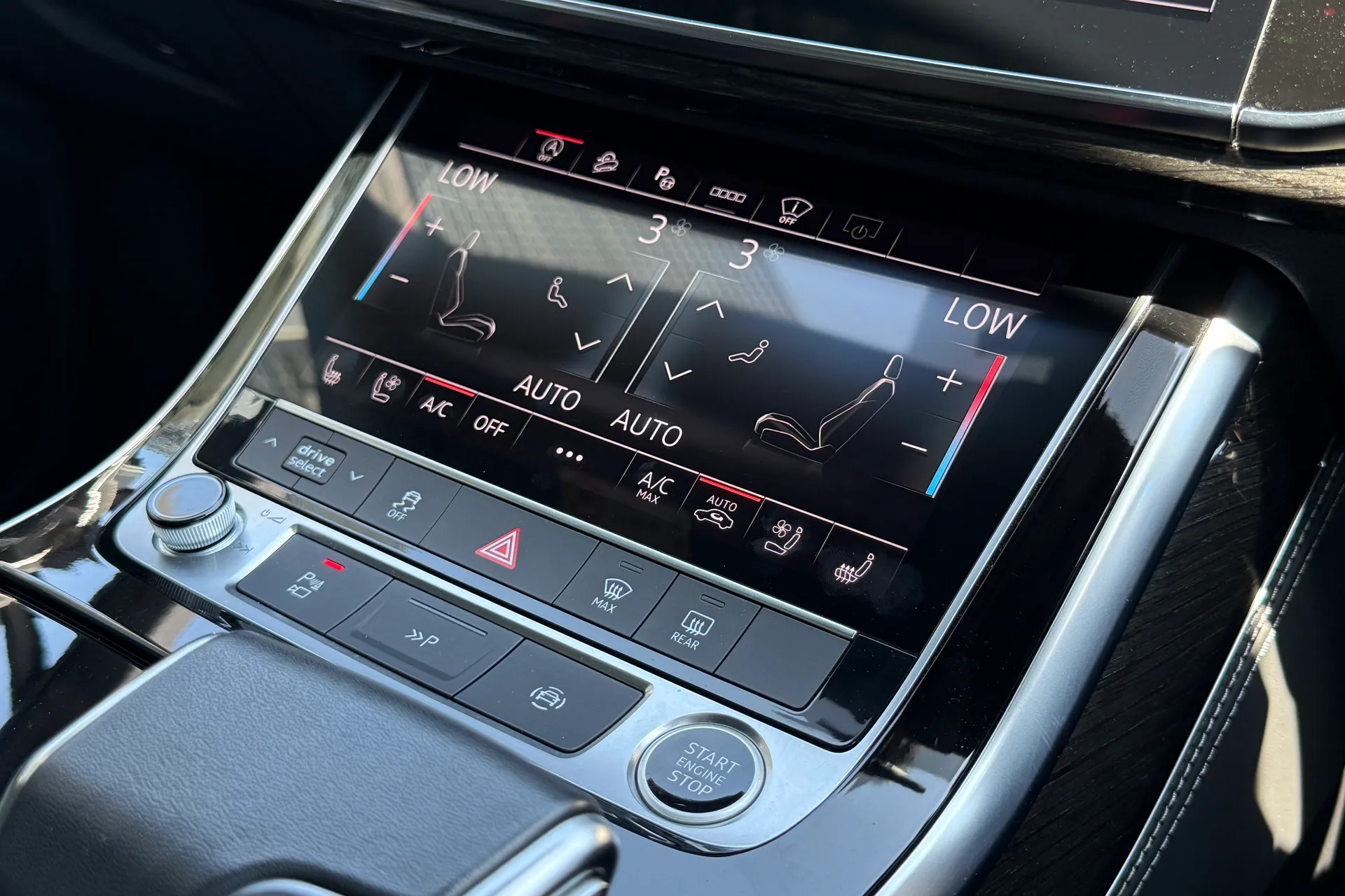 Audi Q7 thumbnail image number 37