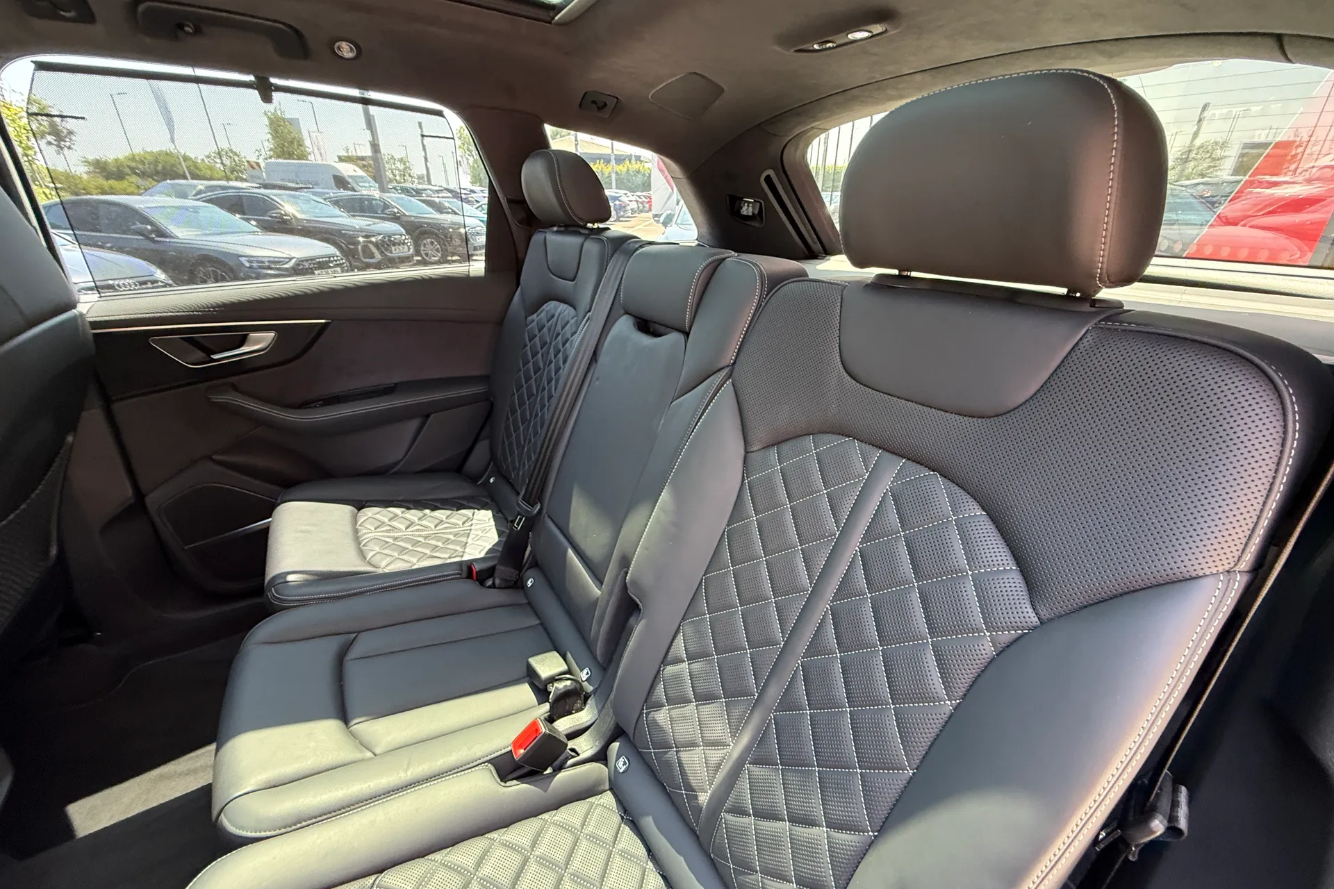 Audi Q7 thumbnail image number 55