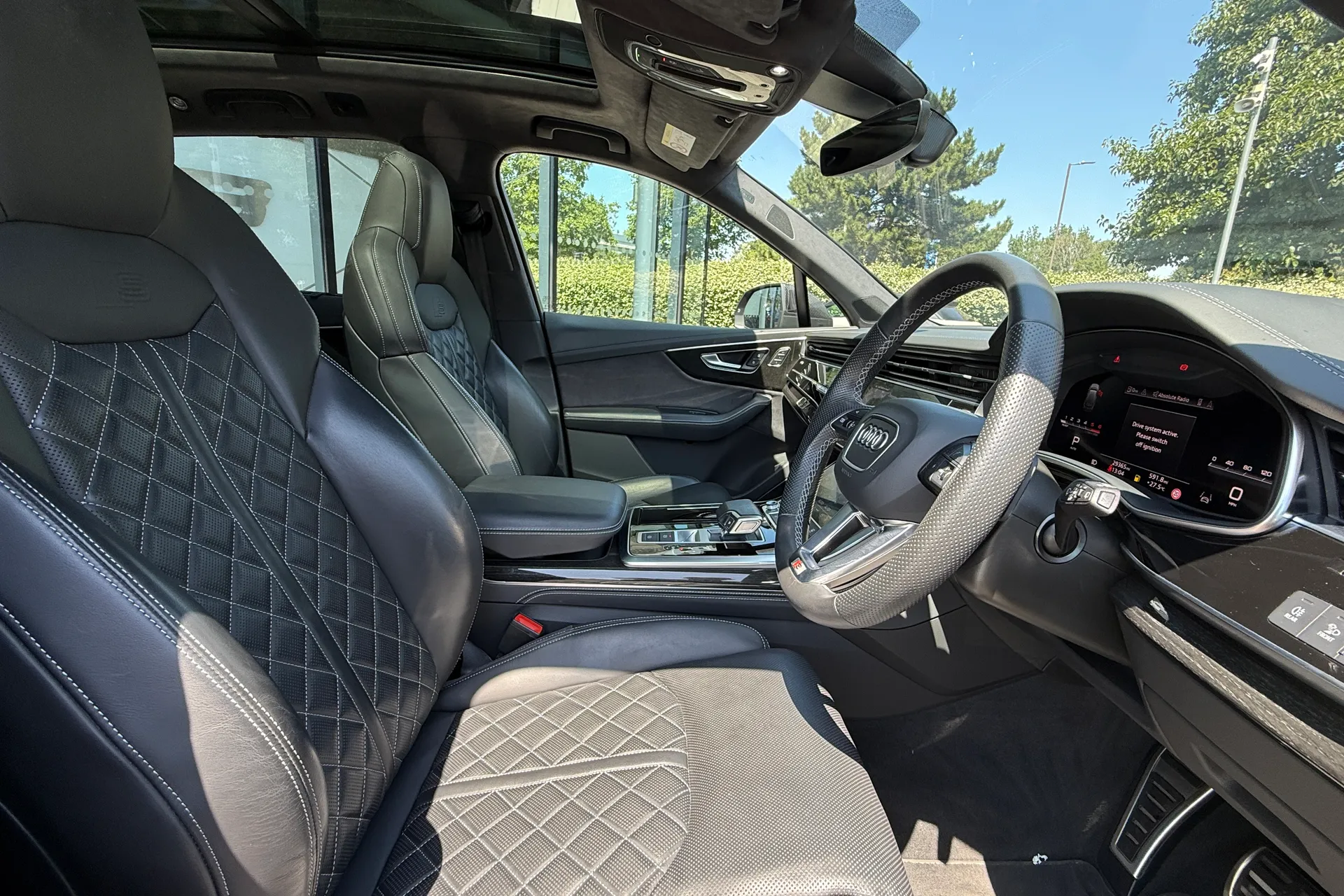 Audi Q7 thumbnail image number 20