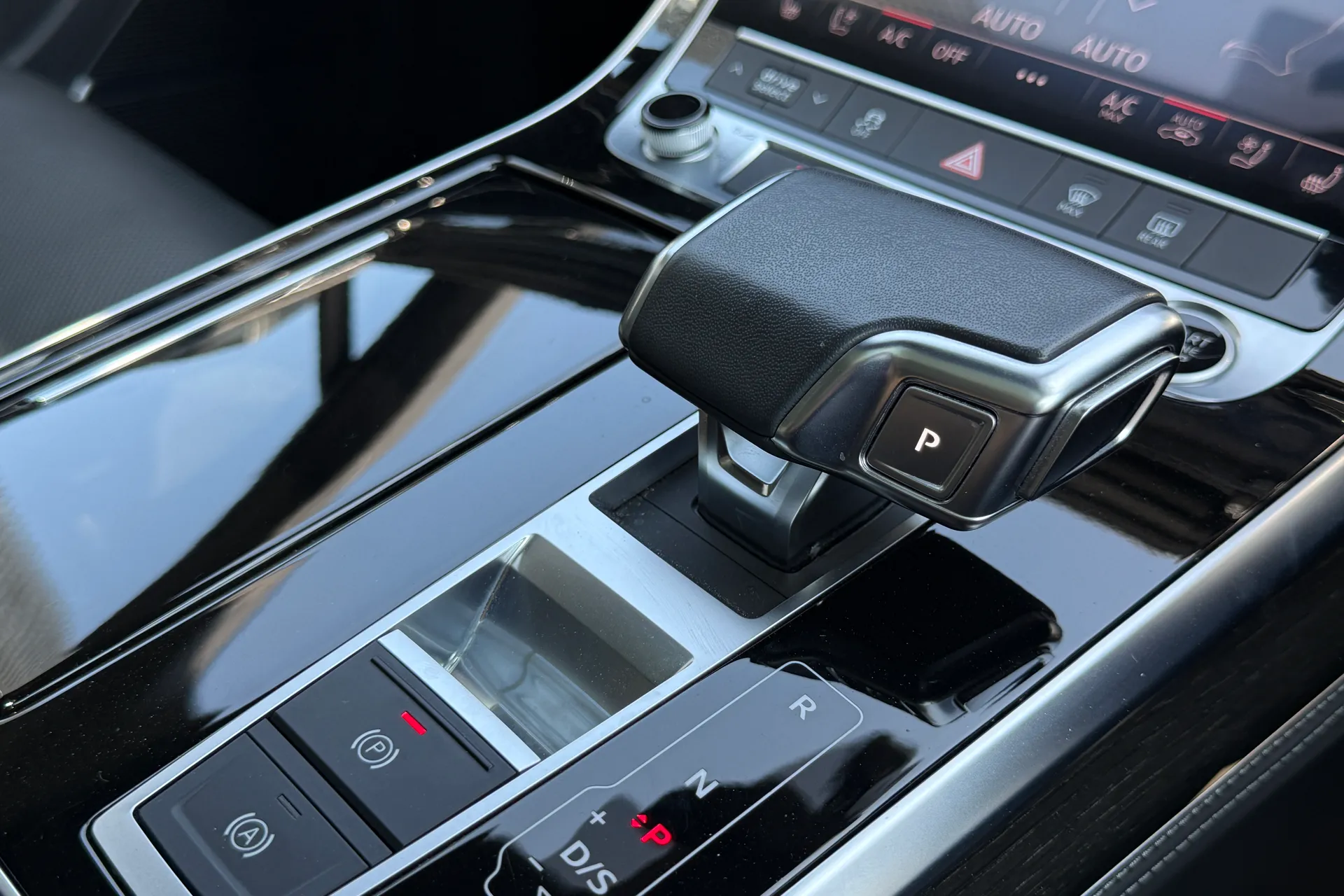 Audi Q7 thumbnail image number 64