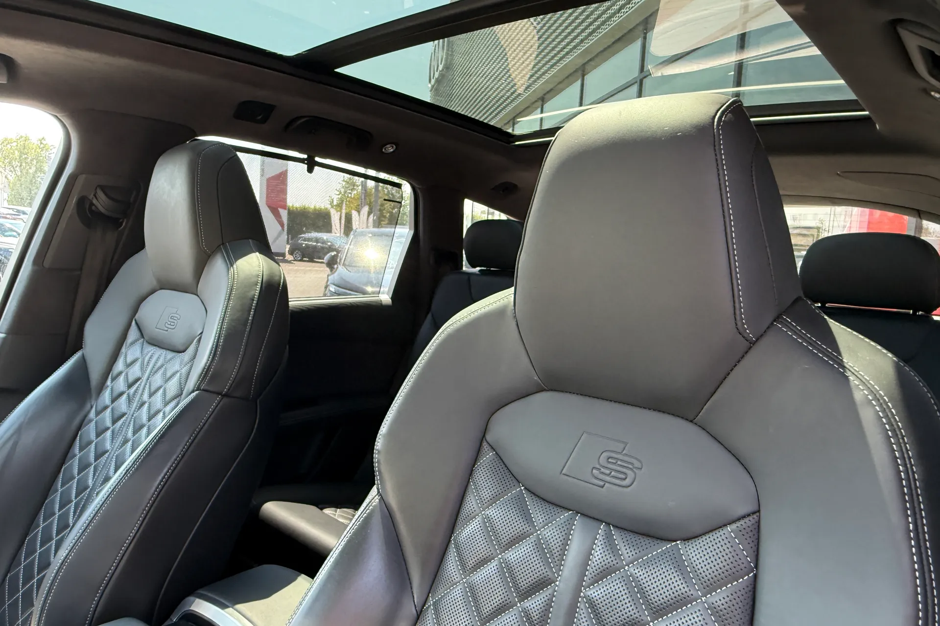 Audi Q7 thumbnail image number 52