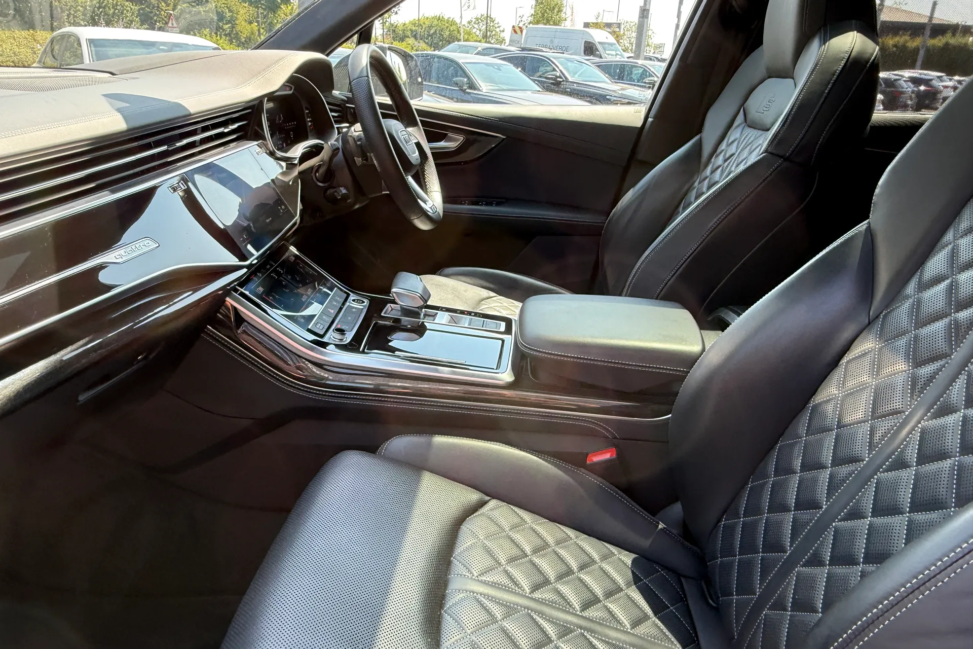 Audi Q7 thumbnail image number 51