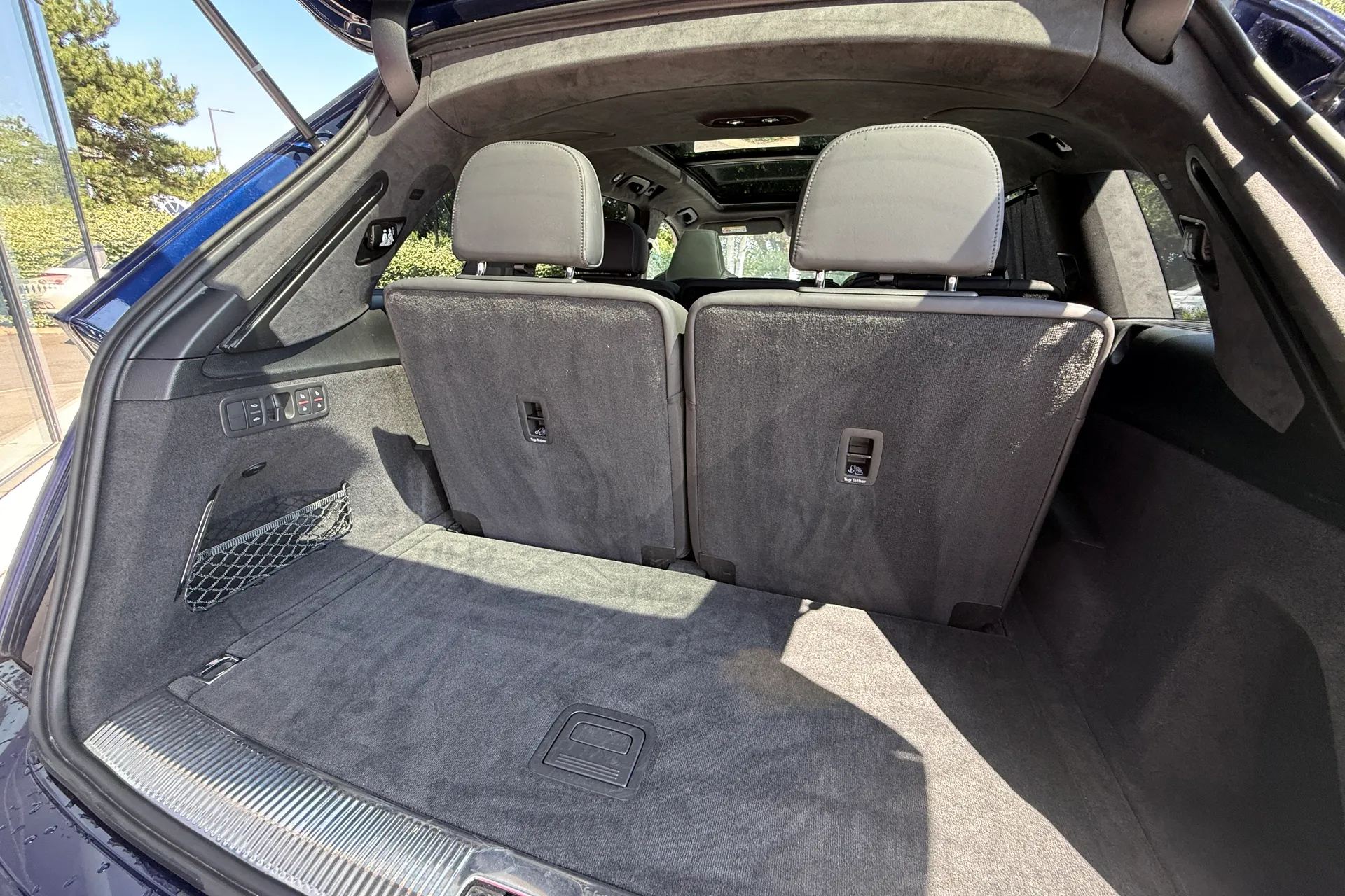 Audi Q7 thumbnail image number 60