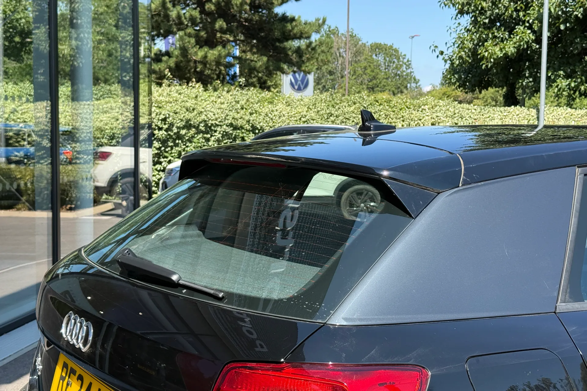 Audi Q2 thumbnail image number 11
