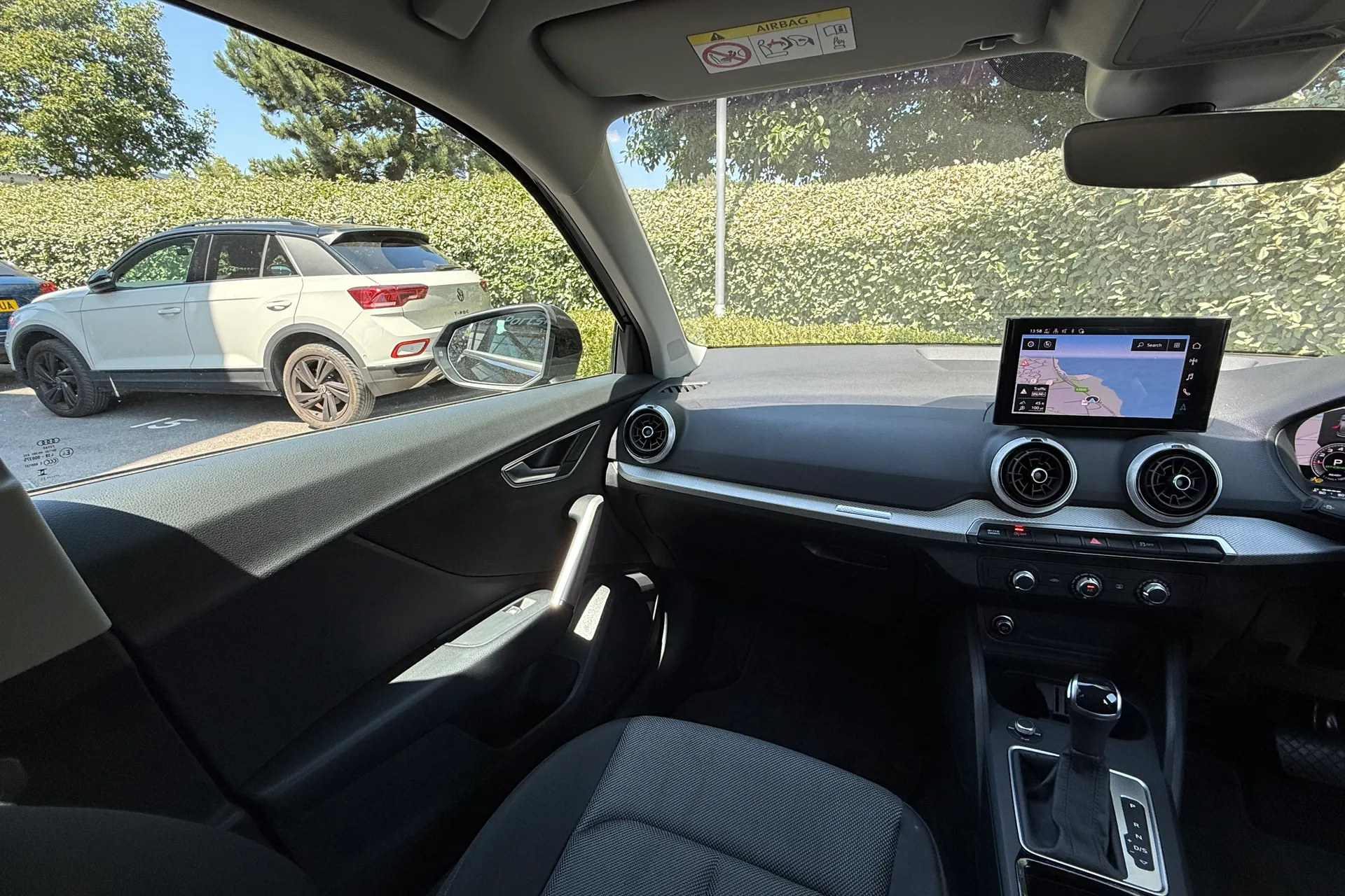 Audi Q2 thumbnail image number 46
