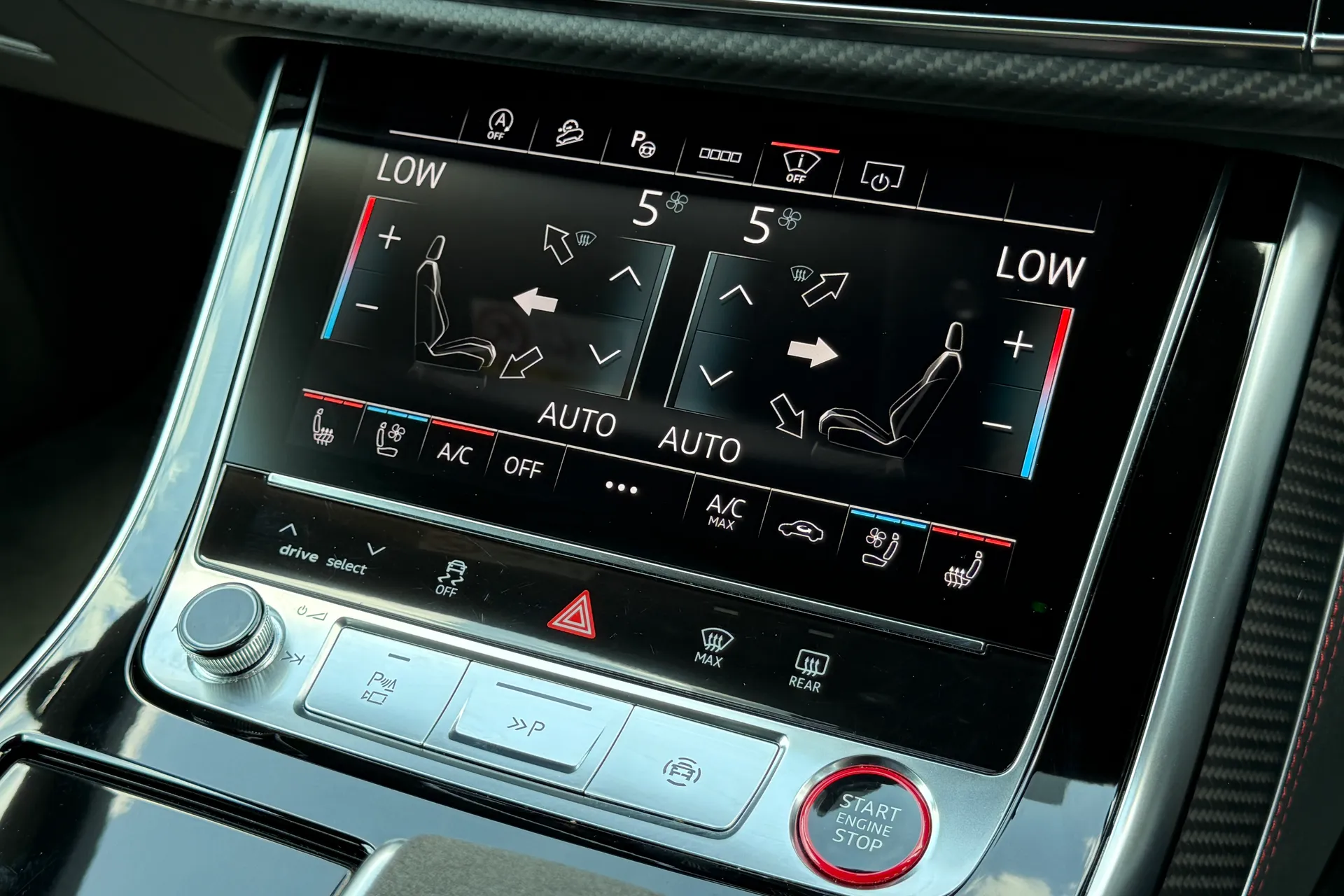 Audi RS Q8 thumbnail image number 21