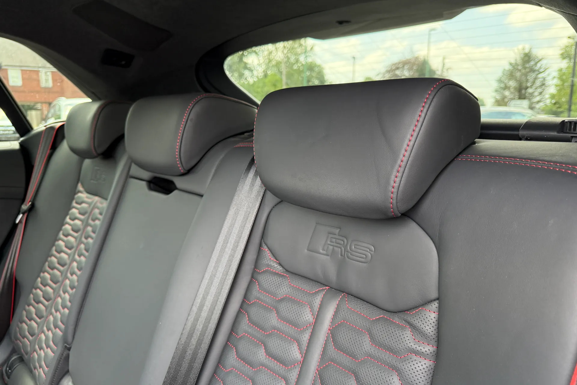 Audi RS Q8 thumbnail image number 55