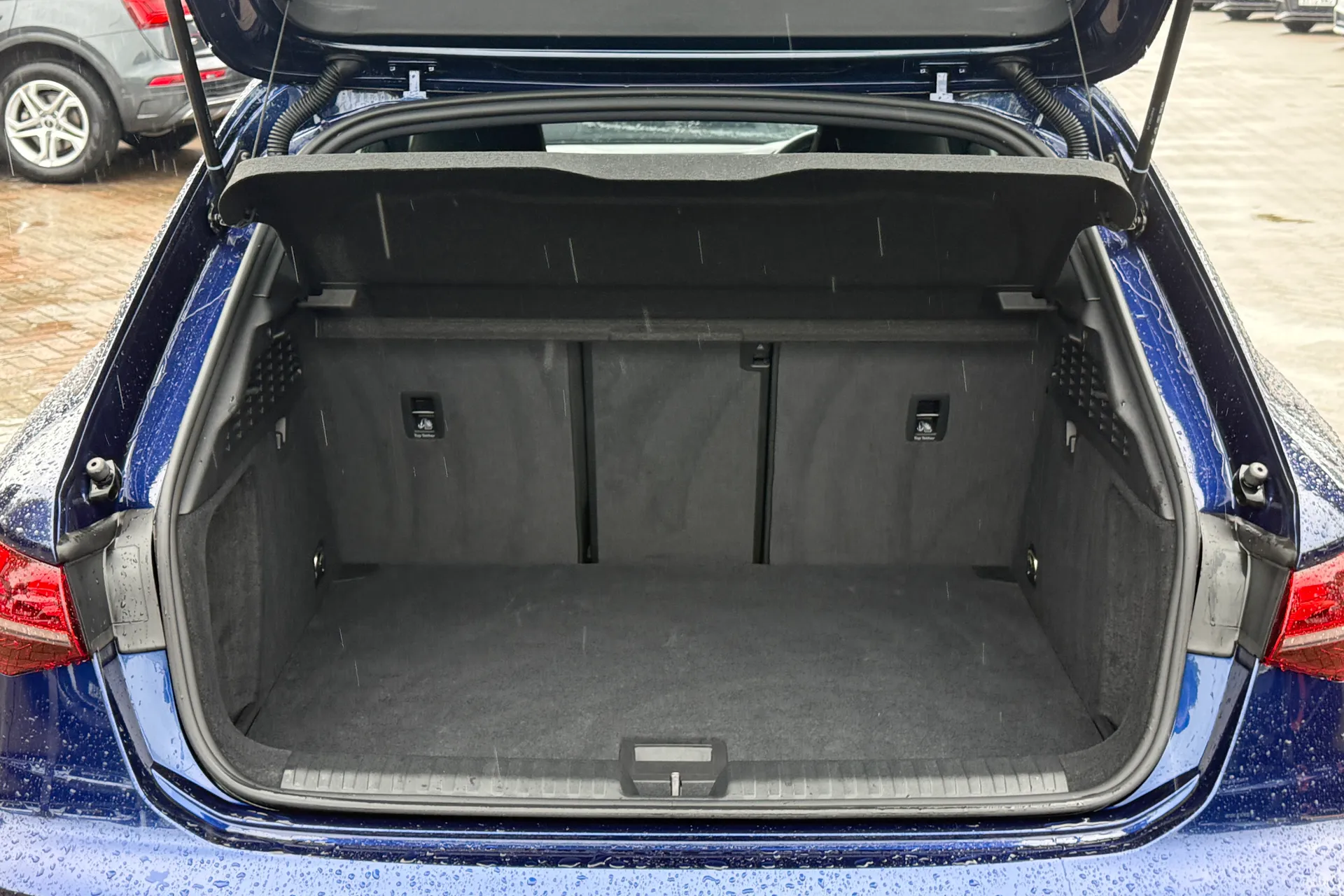 Audi A3 thumbnail image number 39