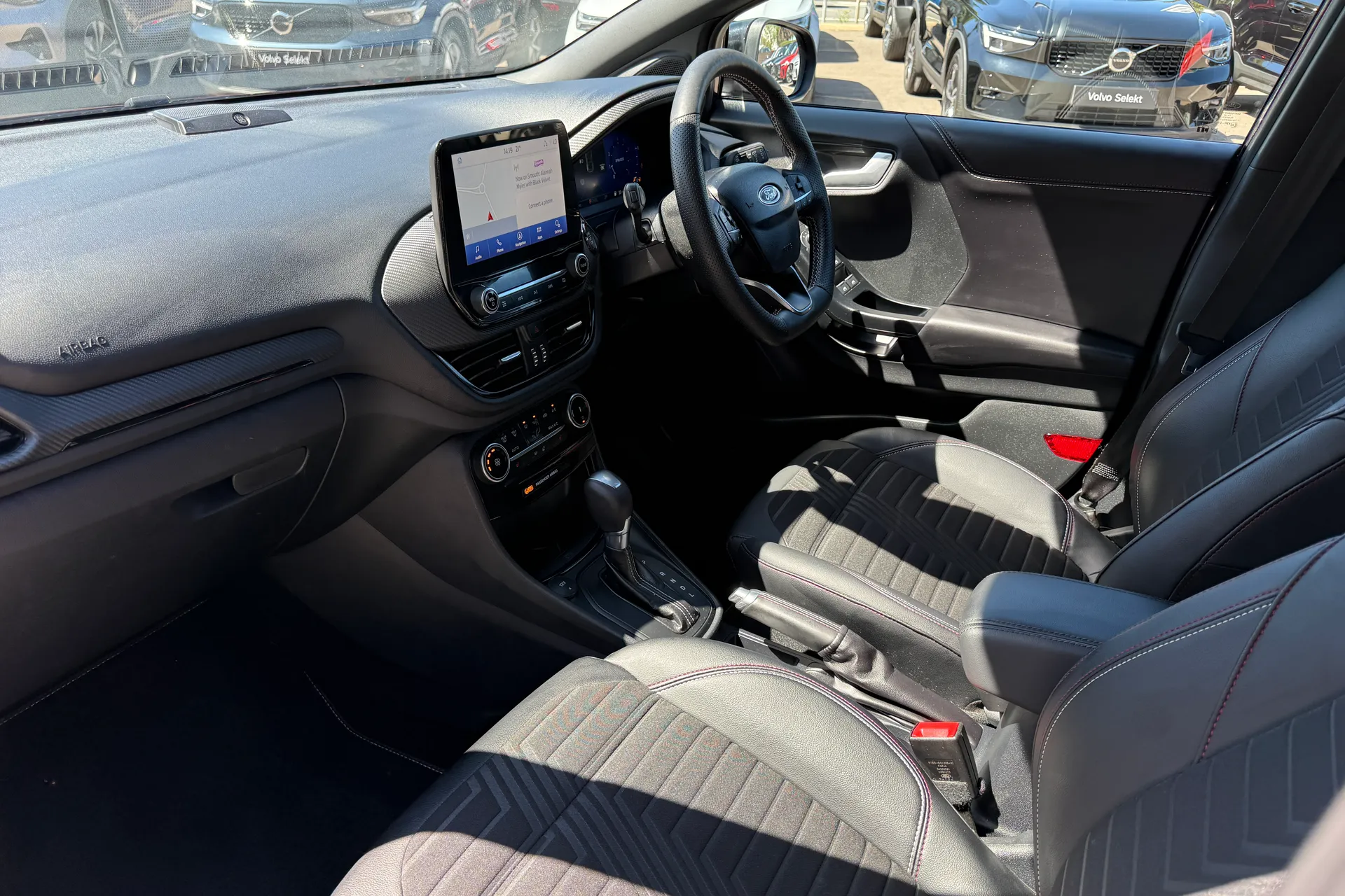 FORD PUMA thumbnail image number 27