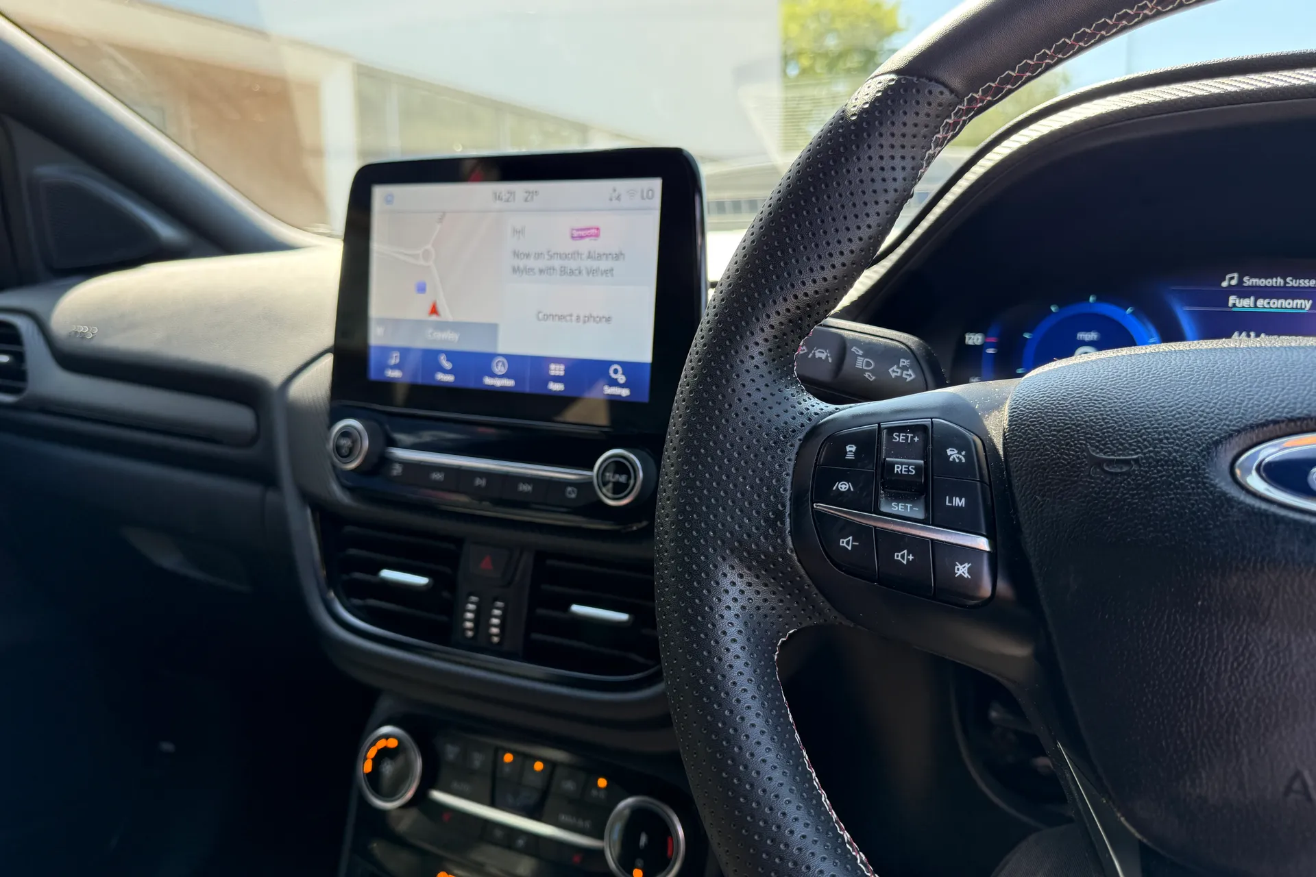 FORD PUMA thumbnail image number 35