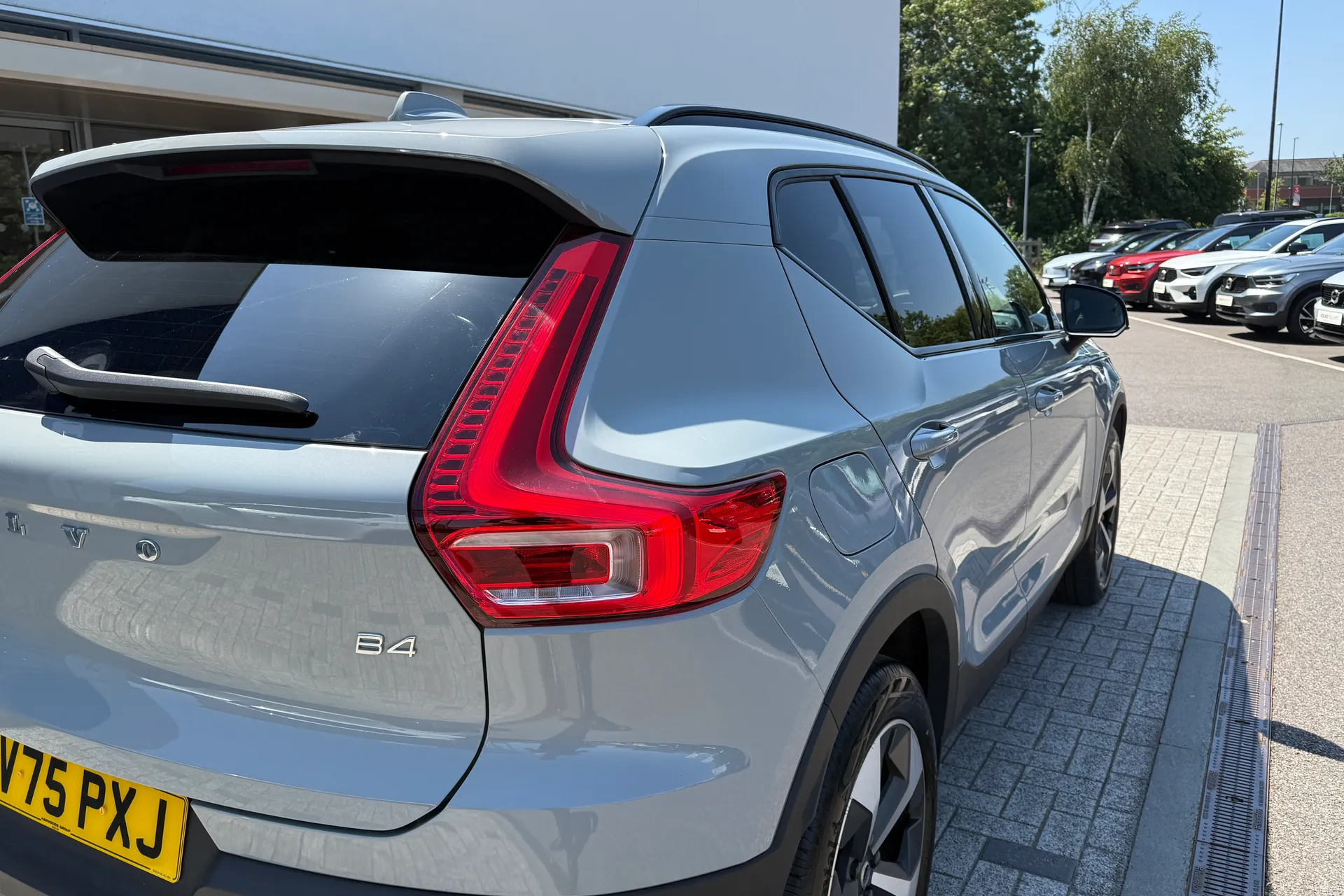 Volvo XC40 thumbnail image number 17