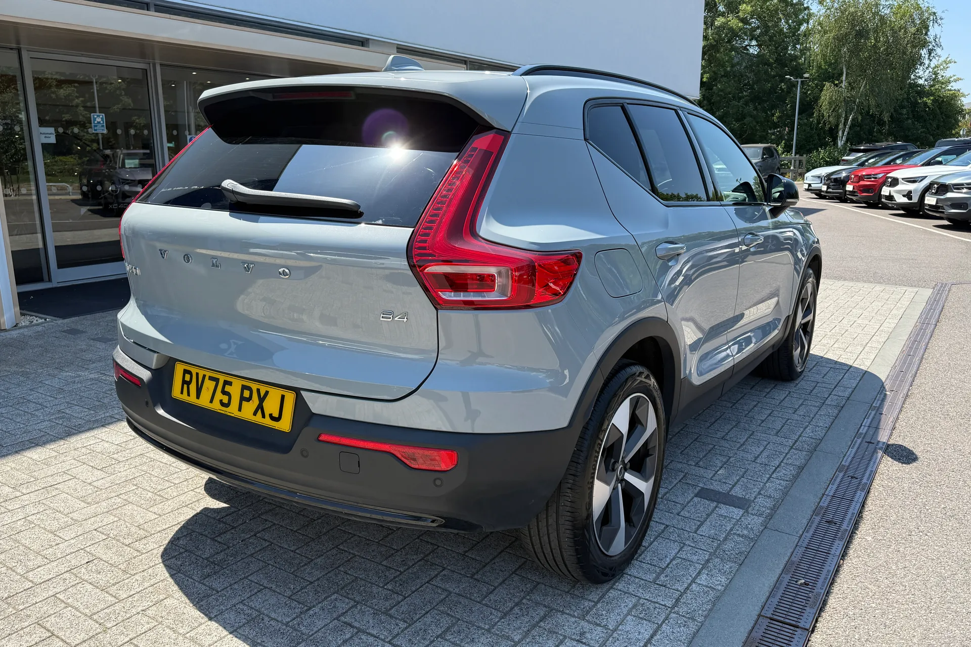 Volvo XC40 thumbnail image number 8