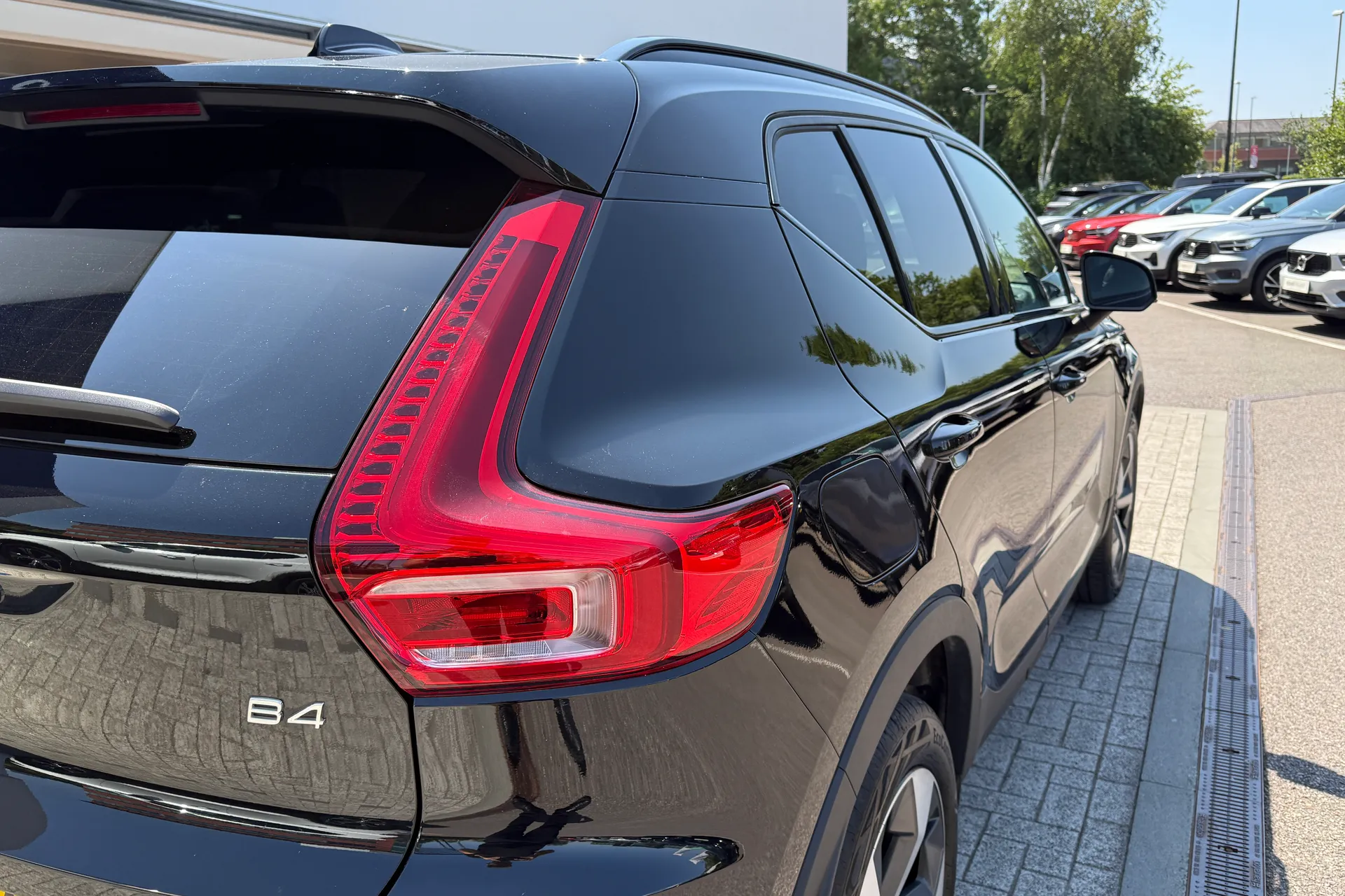 Volvo XC40 thumbnail image number 17