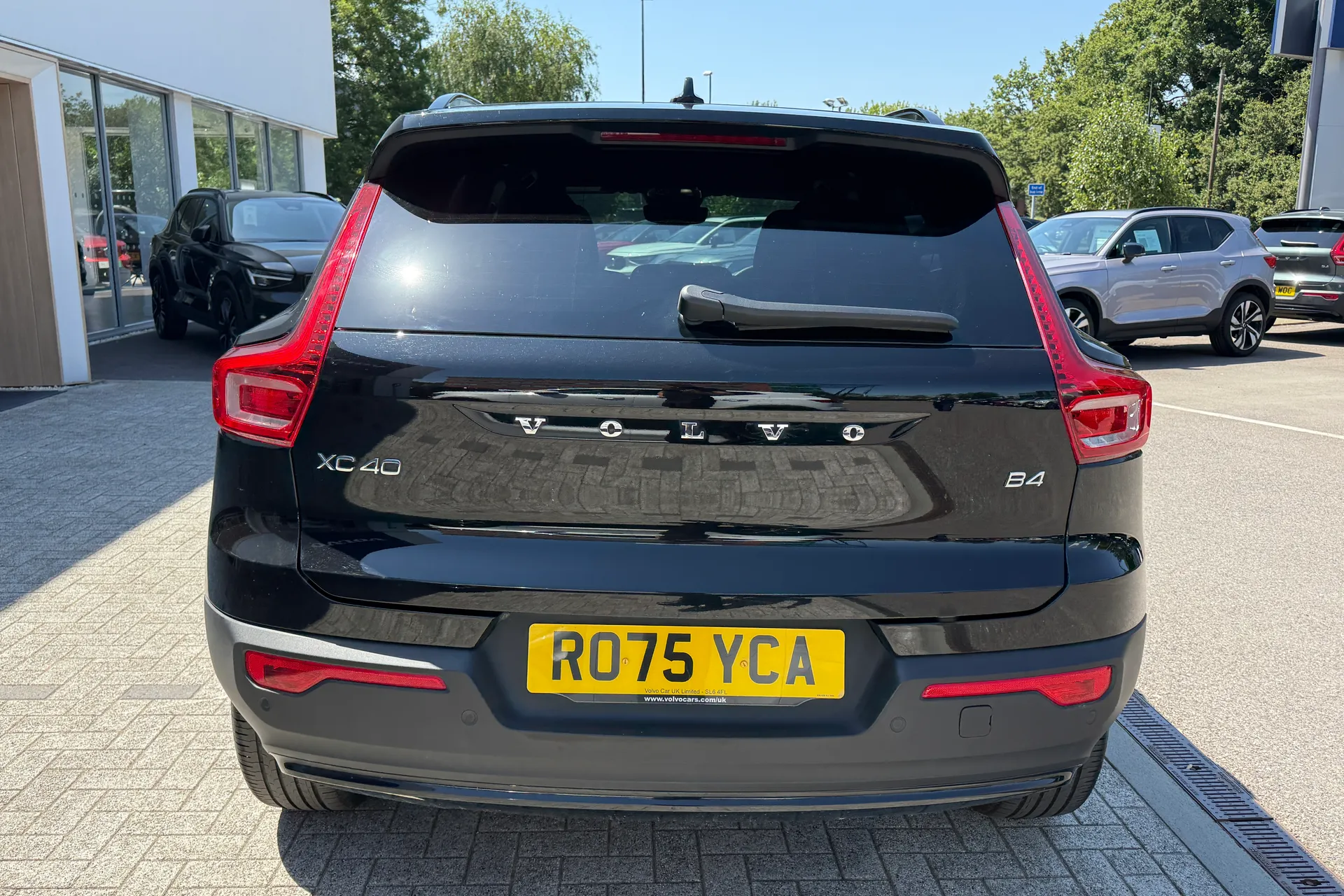 Volvo XC40 thumbnail image number 9