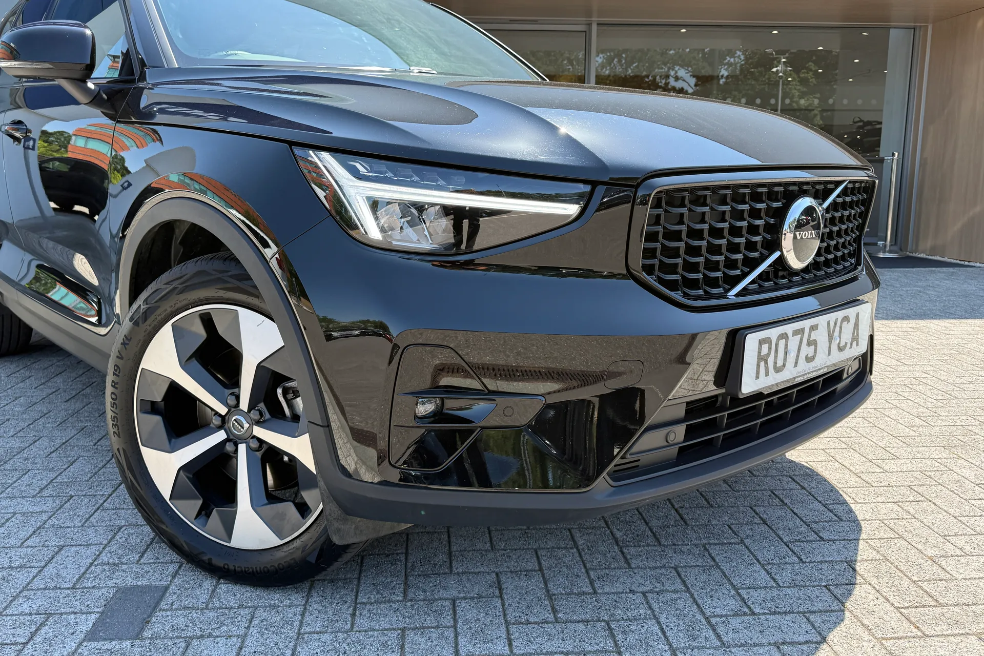 Volvo XC40 thumbnail image number 7