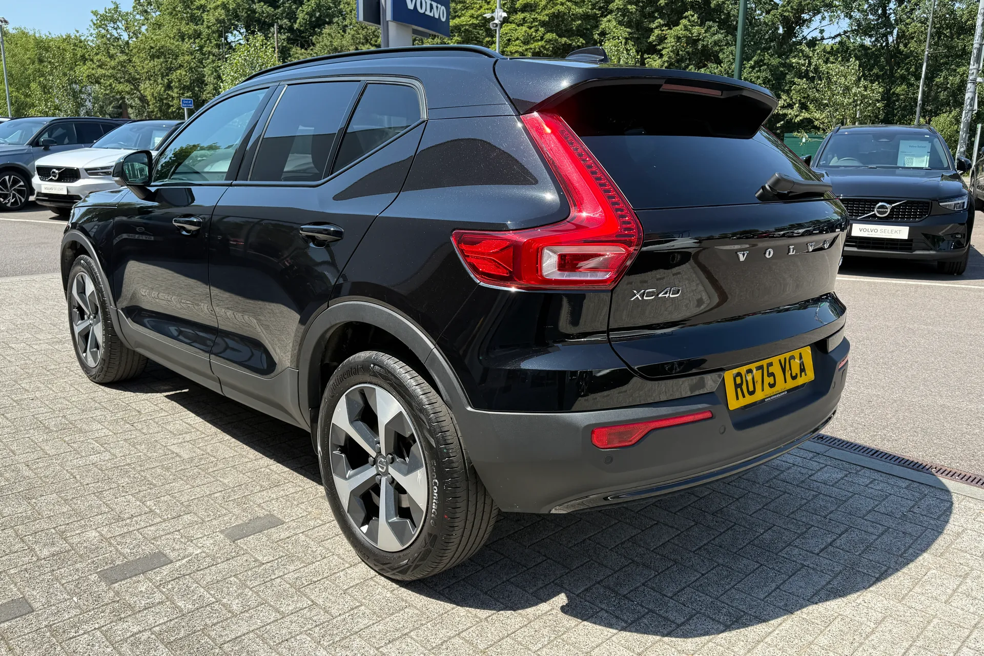Volvo XC40 thumbnail image number 10