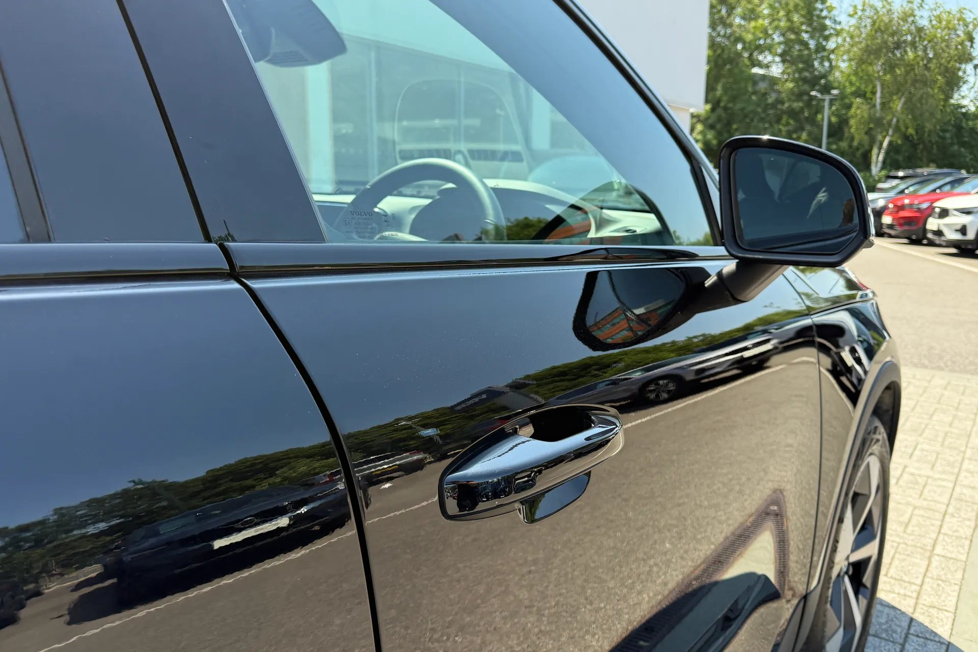 Volvo XC40 thumbnail image number 15