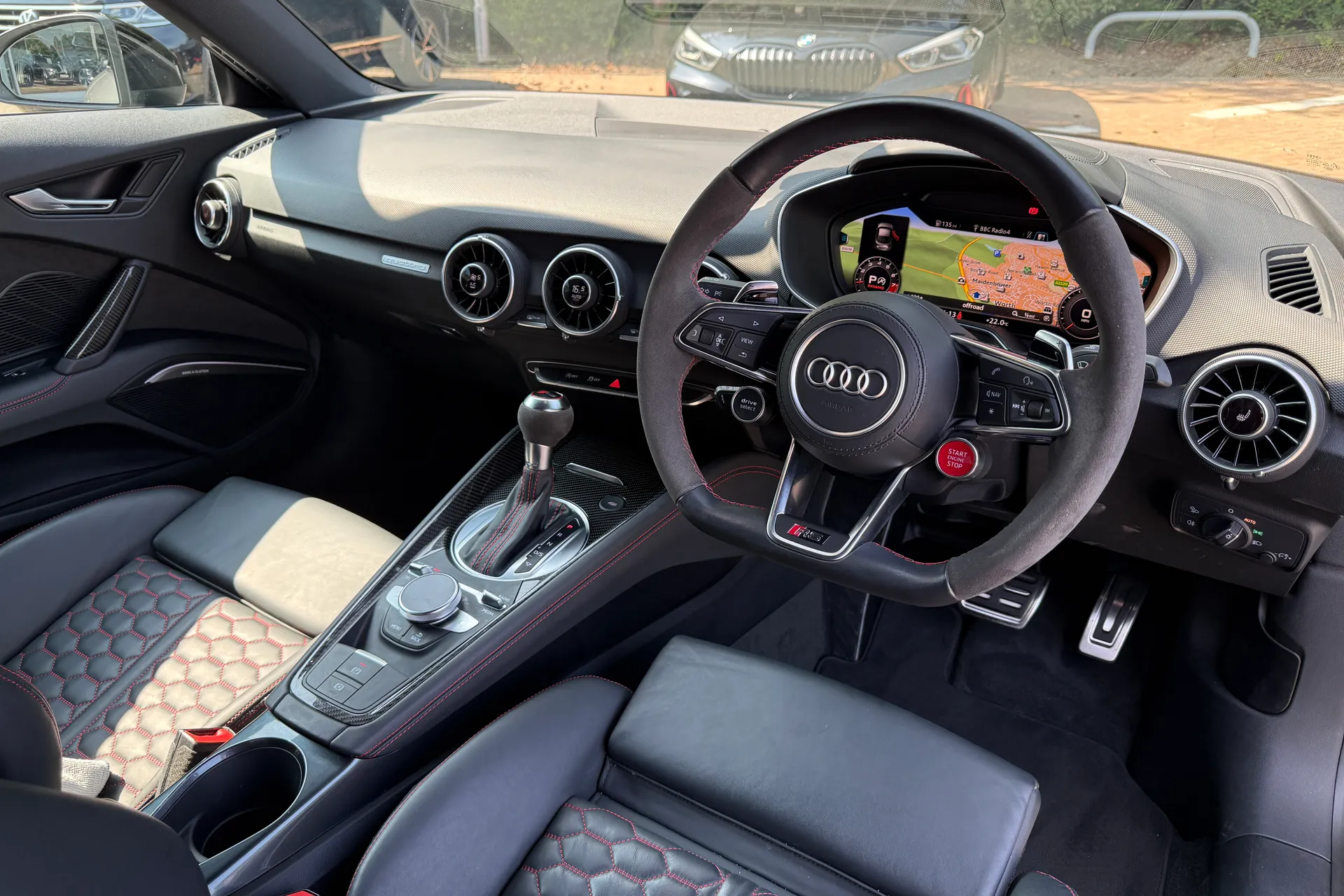 Audi TT thumbnail image number 27