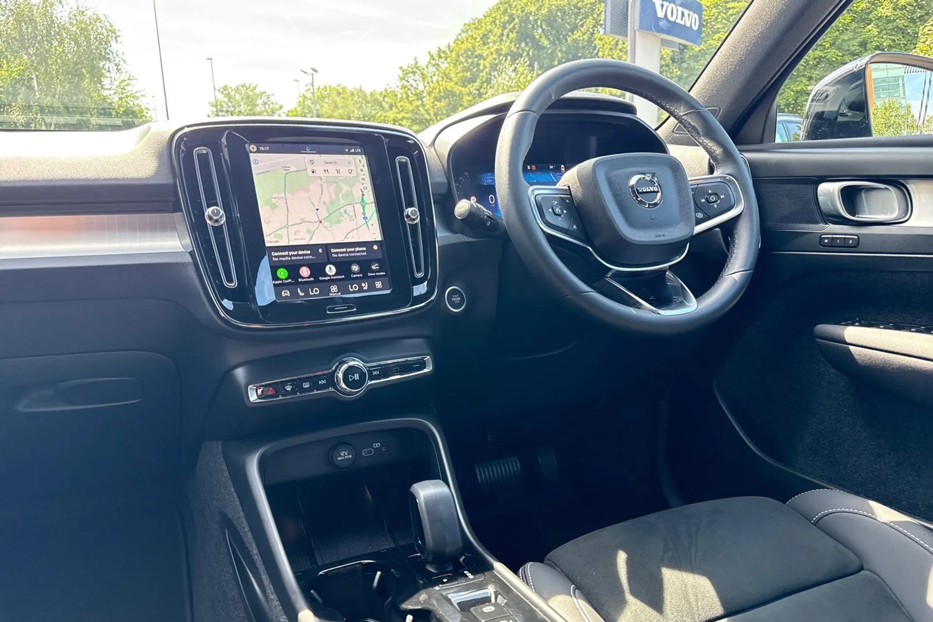 Volvo XC40 thumbnail image number 35