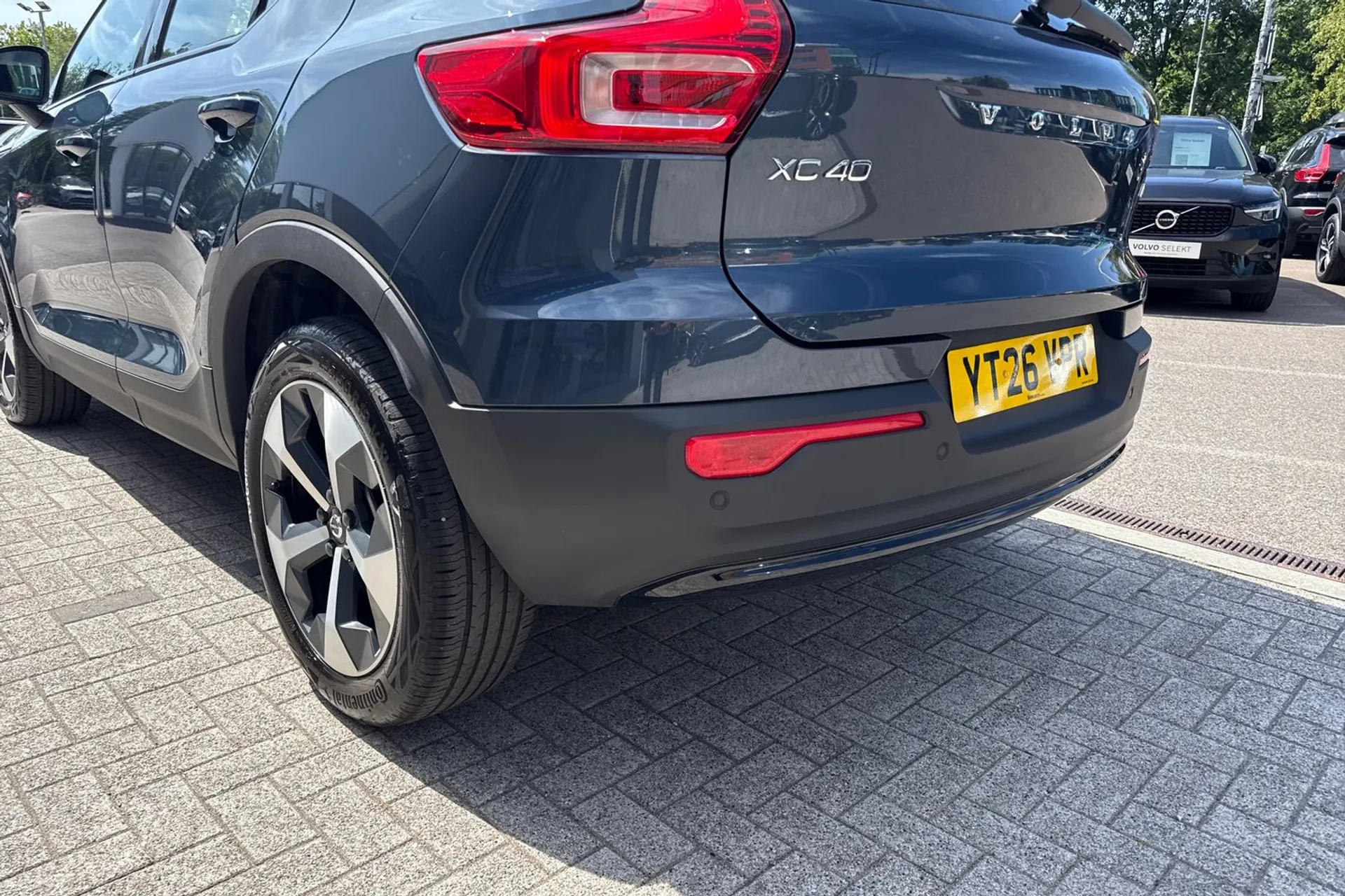 Volvo XC40 thumbnail image number 18